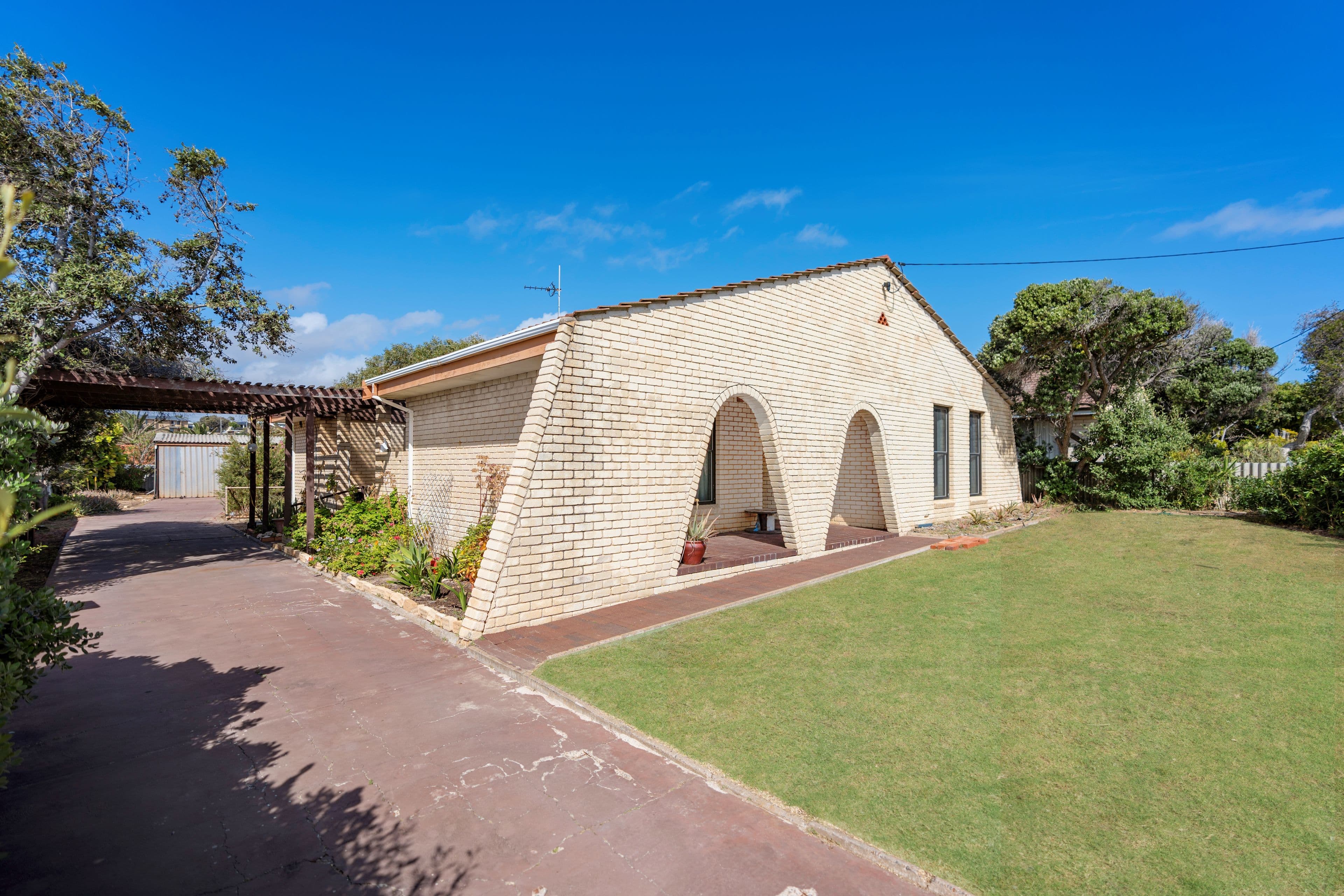 12 Nigel Crescent, Tarcoola Beach WA 6530, Tarcoola Beach - Image 1