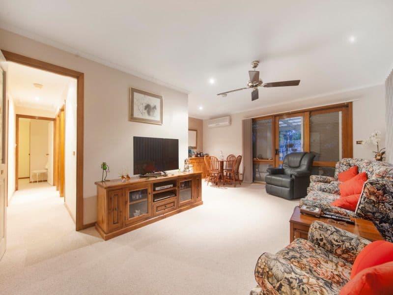 21 Gairloch Drive, FRANKSTON VIC 3199, Frankston - Thumbnail 3
