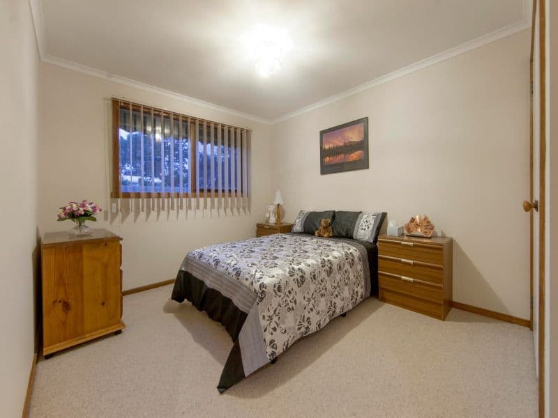 21 Gairloch Drive, FRANKSTON VIC 3199, Frankston - Thumbnail 4