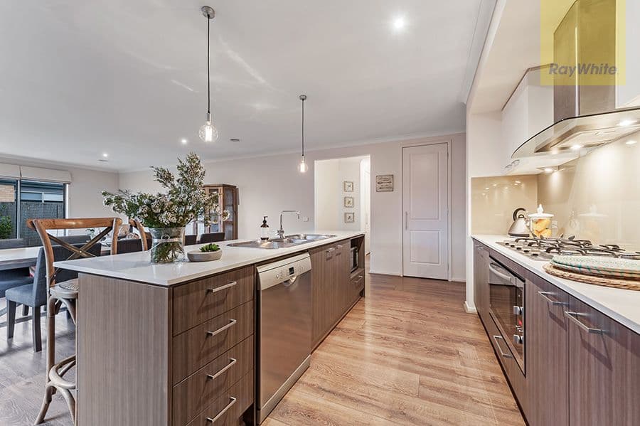 28 Cable Circuit, Craigieburn VIC 3064, Craigieburn - Thumbnail 4