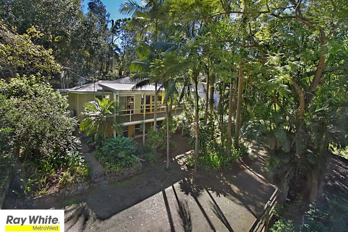 461 Simpsons Road, BARDON QLD 4065, Bardon - Image 1