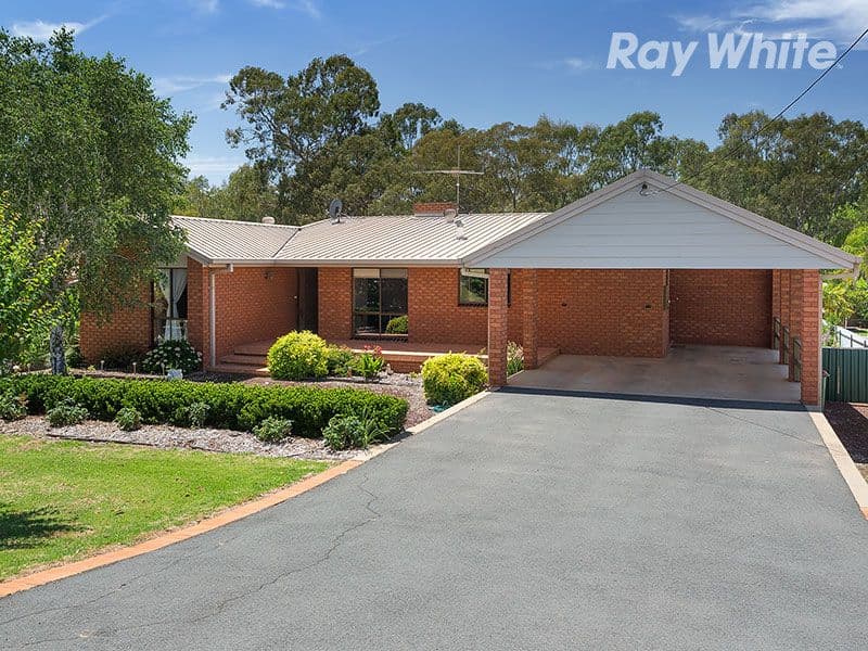 242 River Street, Corowa - Image 1