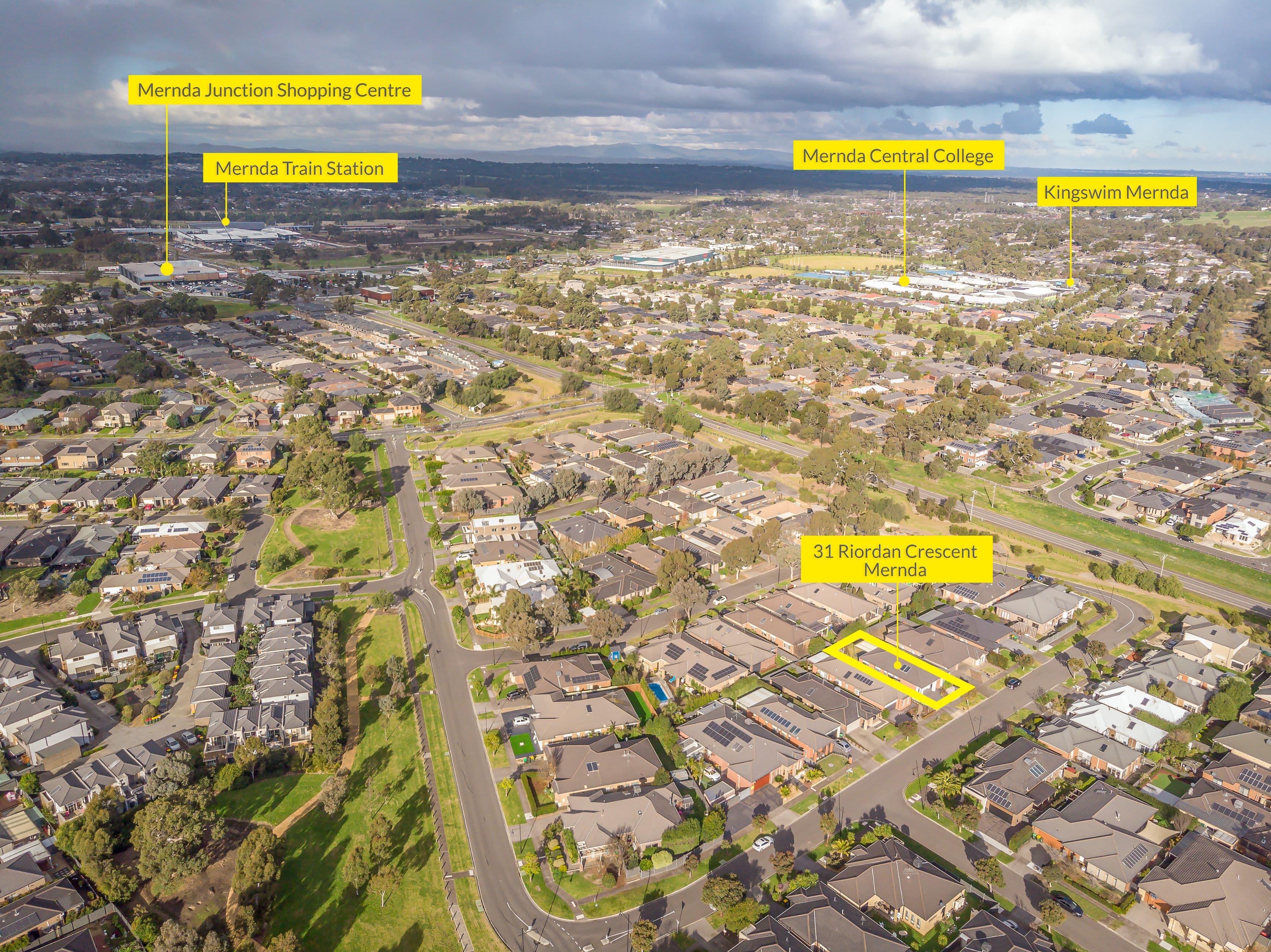 31 Riordan Crescent, Mernda VIC 3754, Mernda - Thumbnail 2