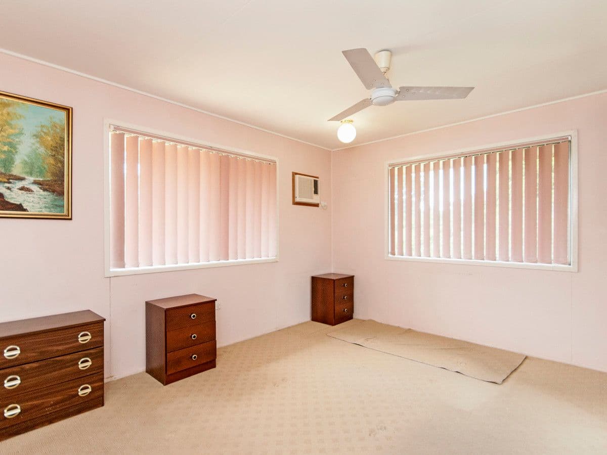 9 Boscawan Crescent, BELLBIRD PARK QLD 4300, Bellbird Park - Thumbnail 6