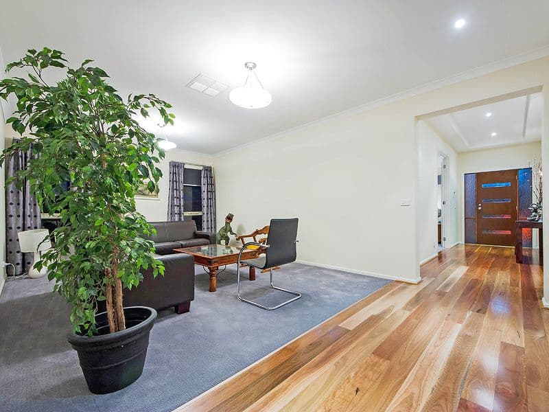 2 Periwinkle Way, POINT COOK VIC 3030, Point Cook - Thumbnail 2
