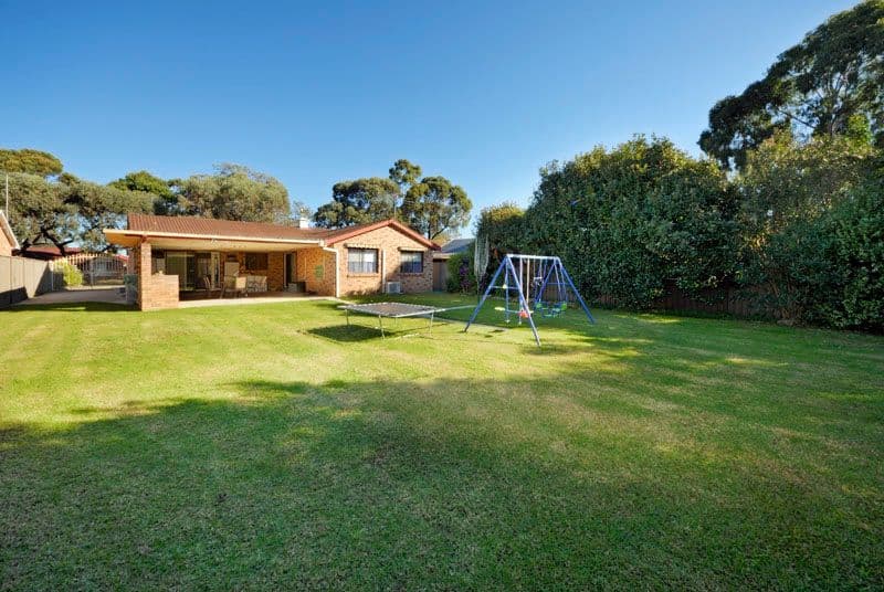 10 Lawson Place, BARDEN RIDGE NSW 2234, Barden Ridge - Thumbnail 2