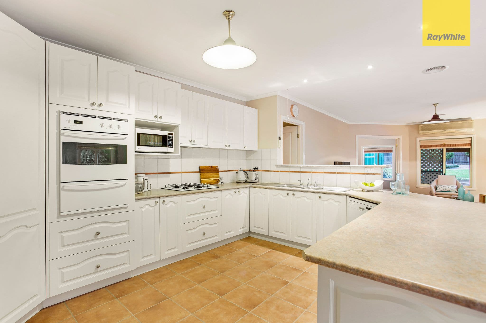 3/7 Clowes Street, South Yarra - Thumbnail 3