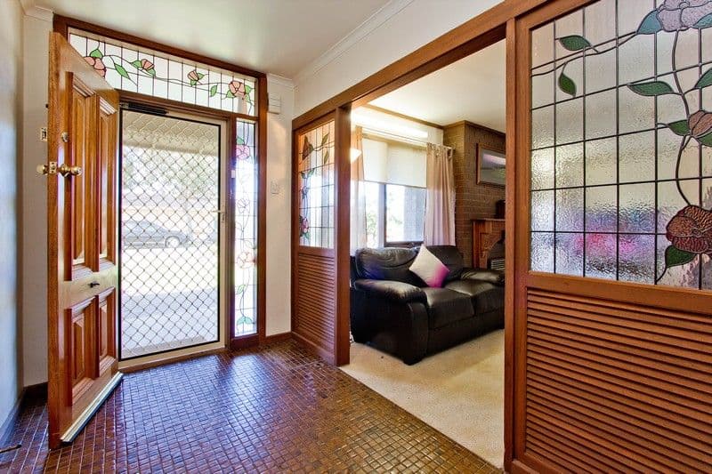 2 Pine Lodge Crescent, Grange SA 5022, Grange - Thumbnail 3