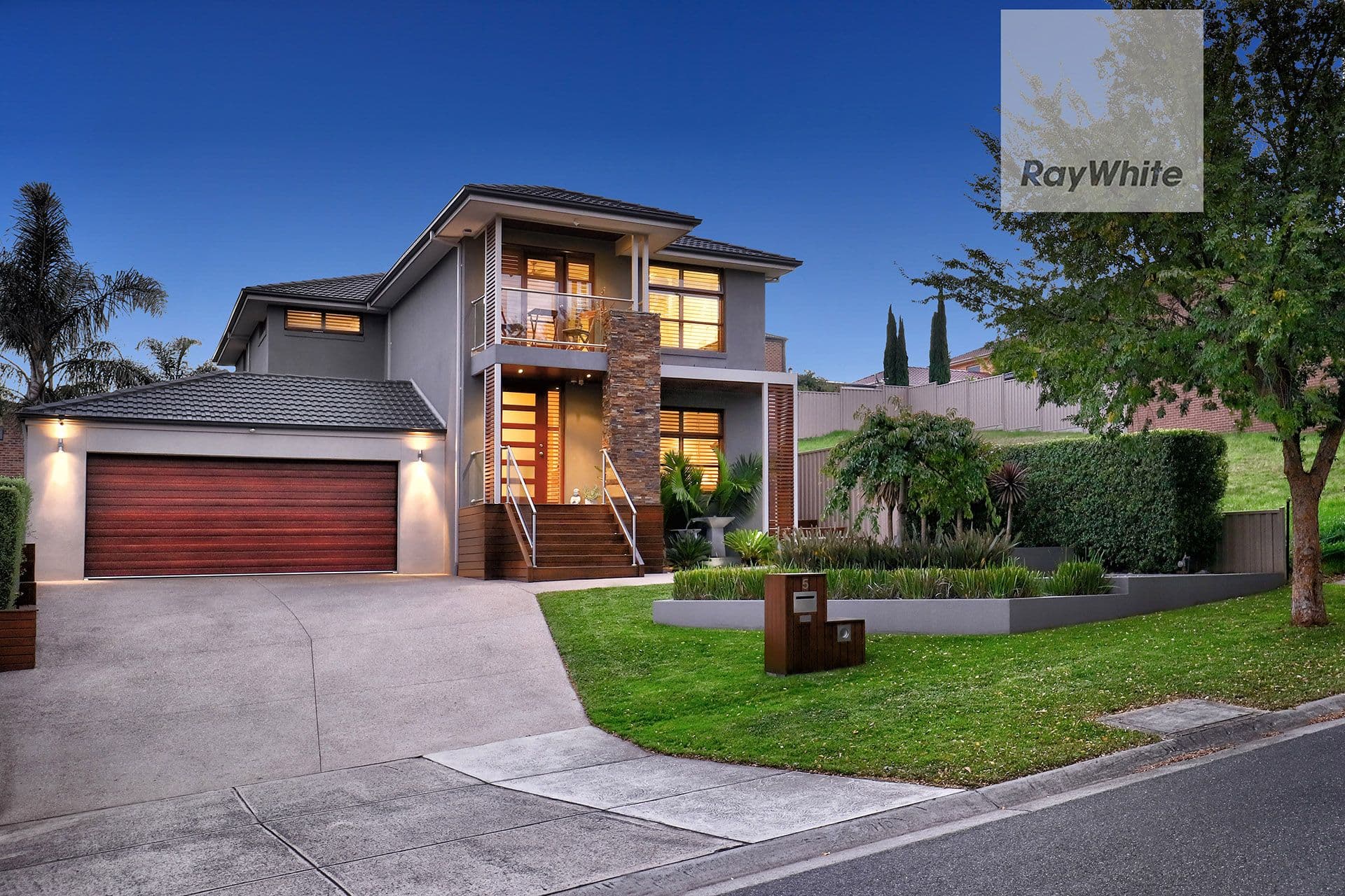 5 Kings College Court, Attwood VIC 3049, Attwood - Thumbnail 2