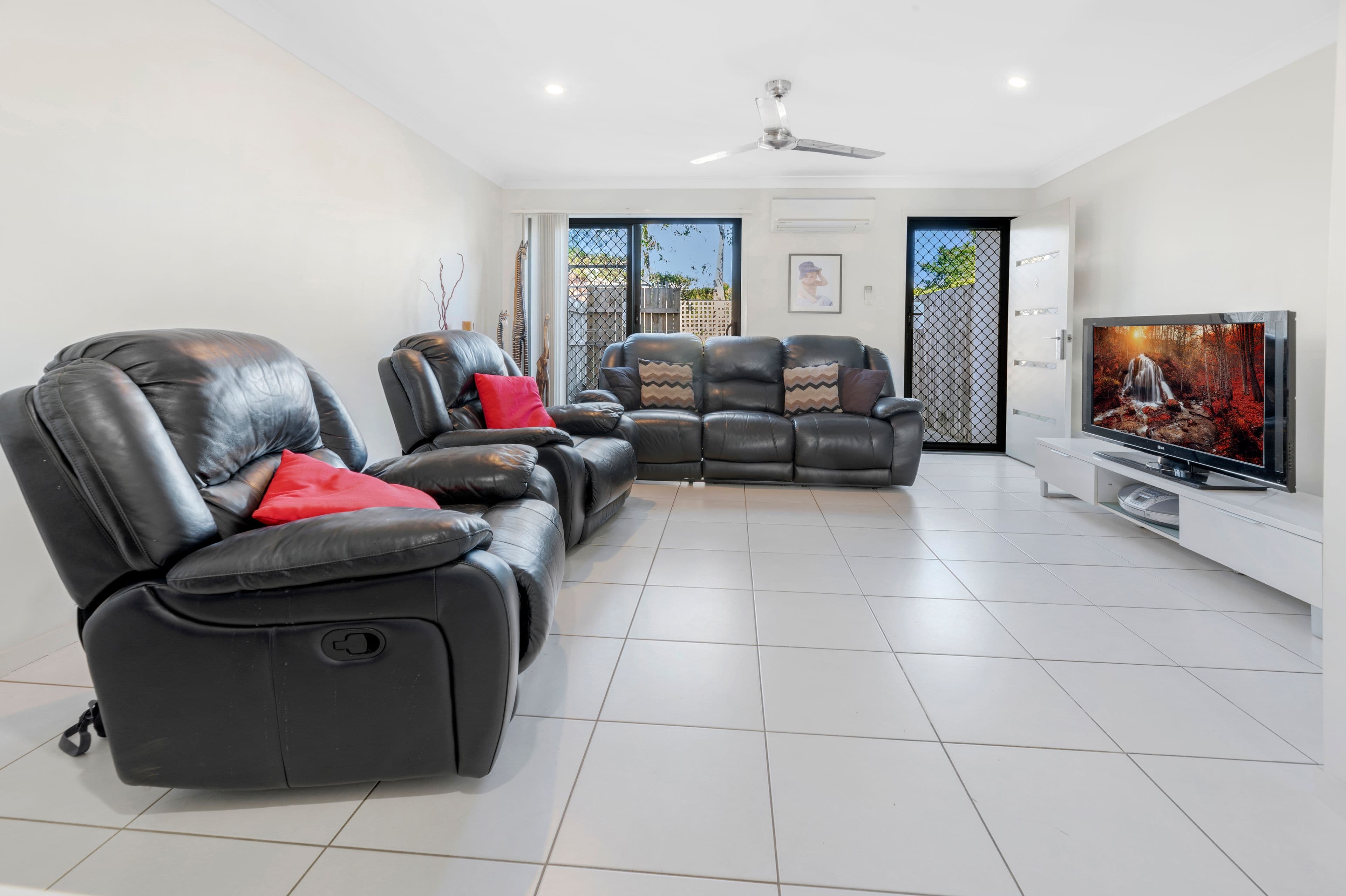 2 Tayla Street, Pimpama QLD 4209, Pimpama - Thumbnail 3