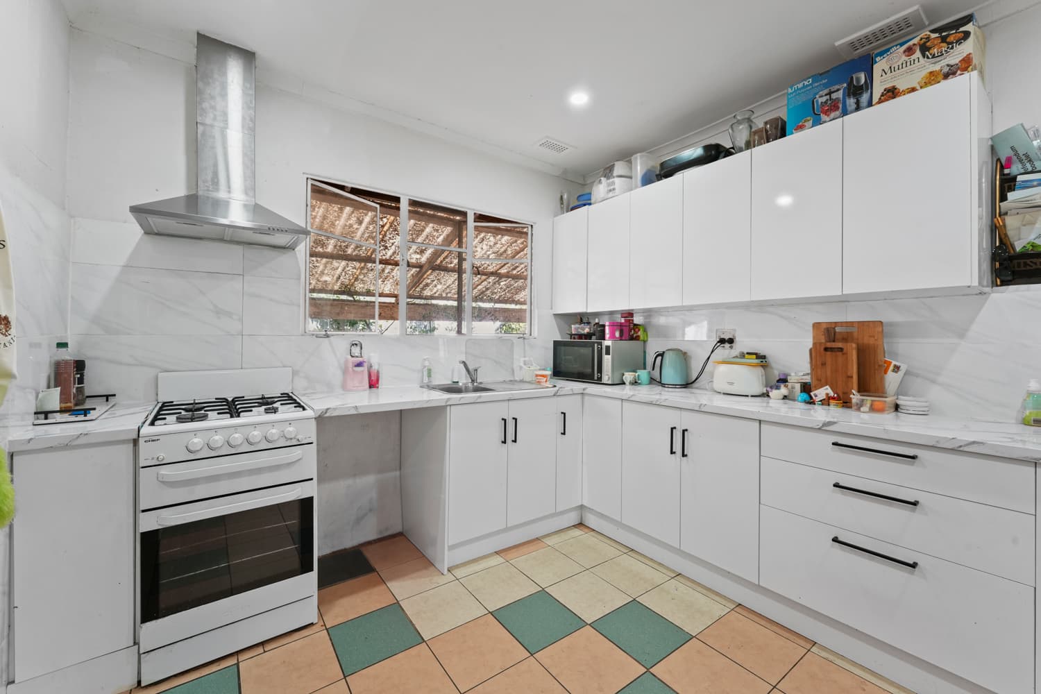 27 Latham Crescent, Dandenong North VIC, Dandenong North - Thumbnail 5