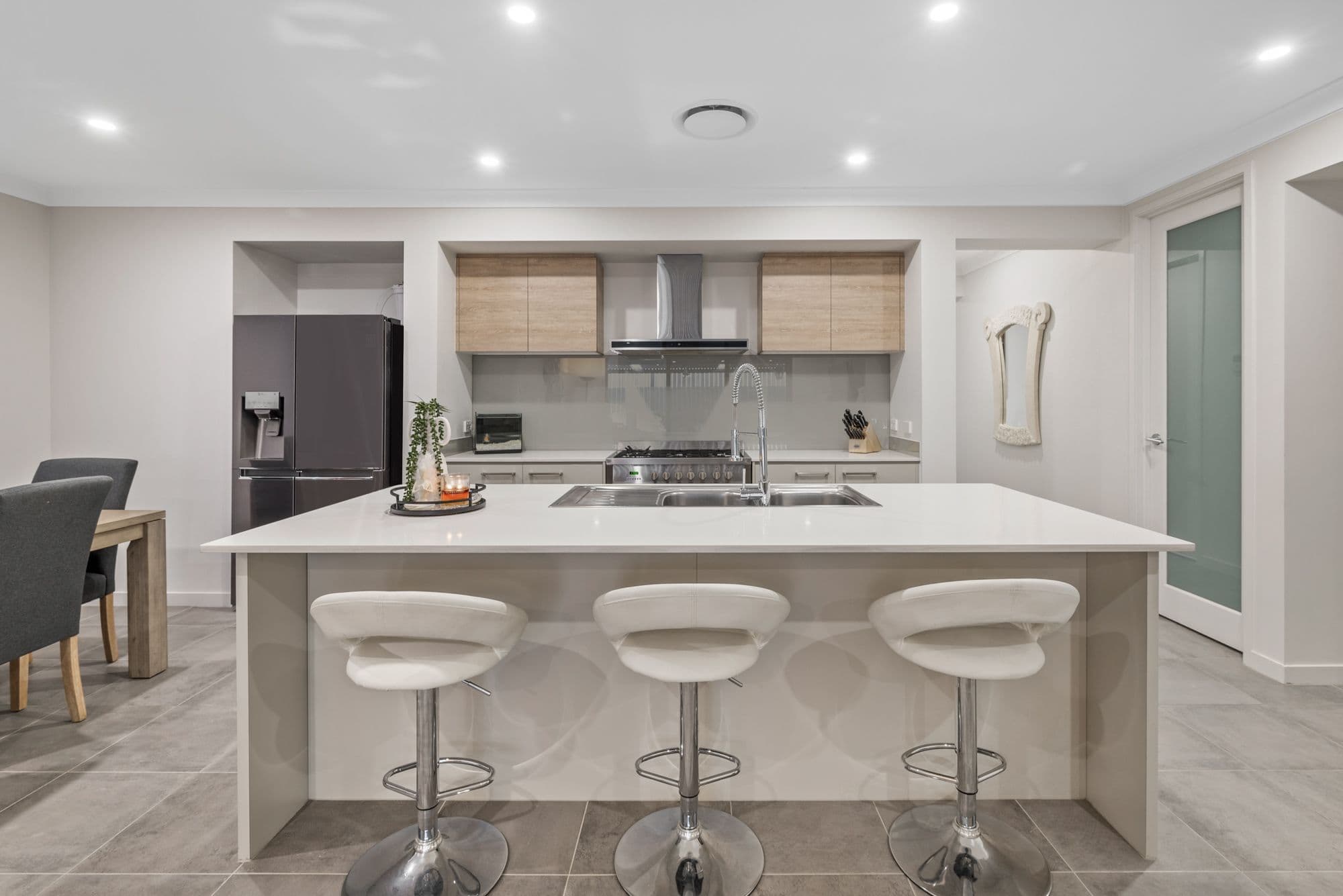 18 Woodward Road, WILTON, Oran Park - Thumbnail 2