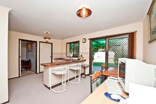 5 Ellerston Avenue, ISABELLA PLAINS ACT 2905, Isabella Plains - Thumbnail 6