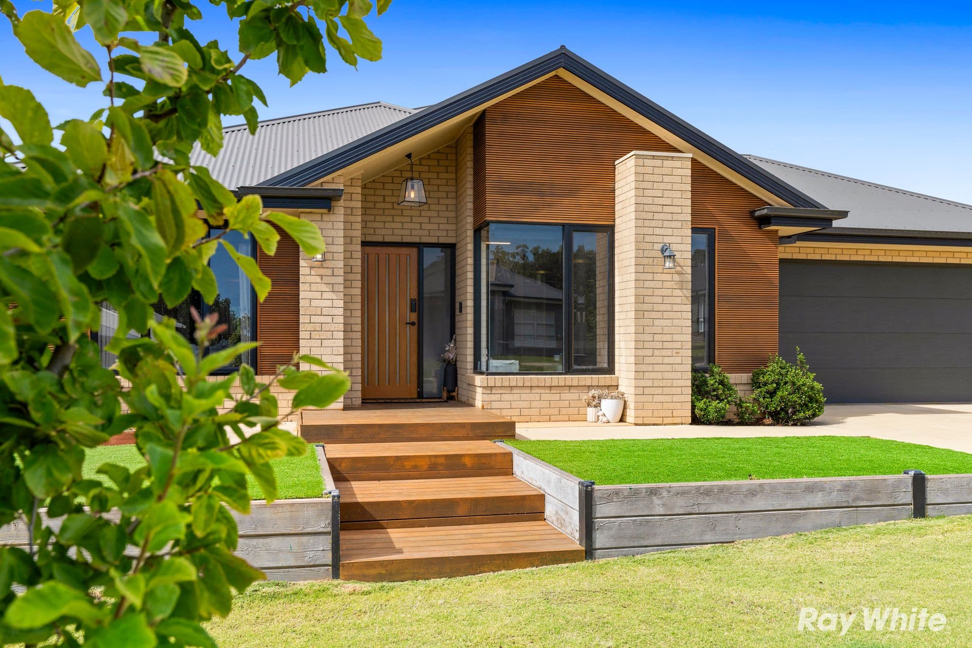 12 Quill Avenue, Boorooma NSW 2650, Boorooma - Thumbnail 2