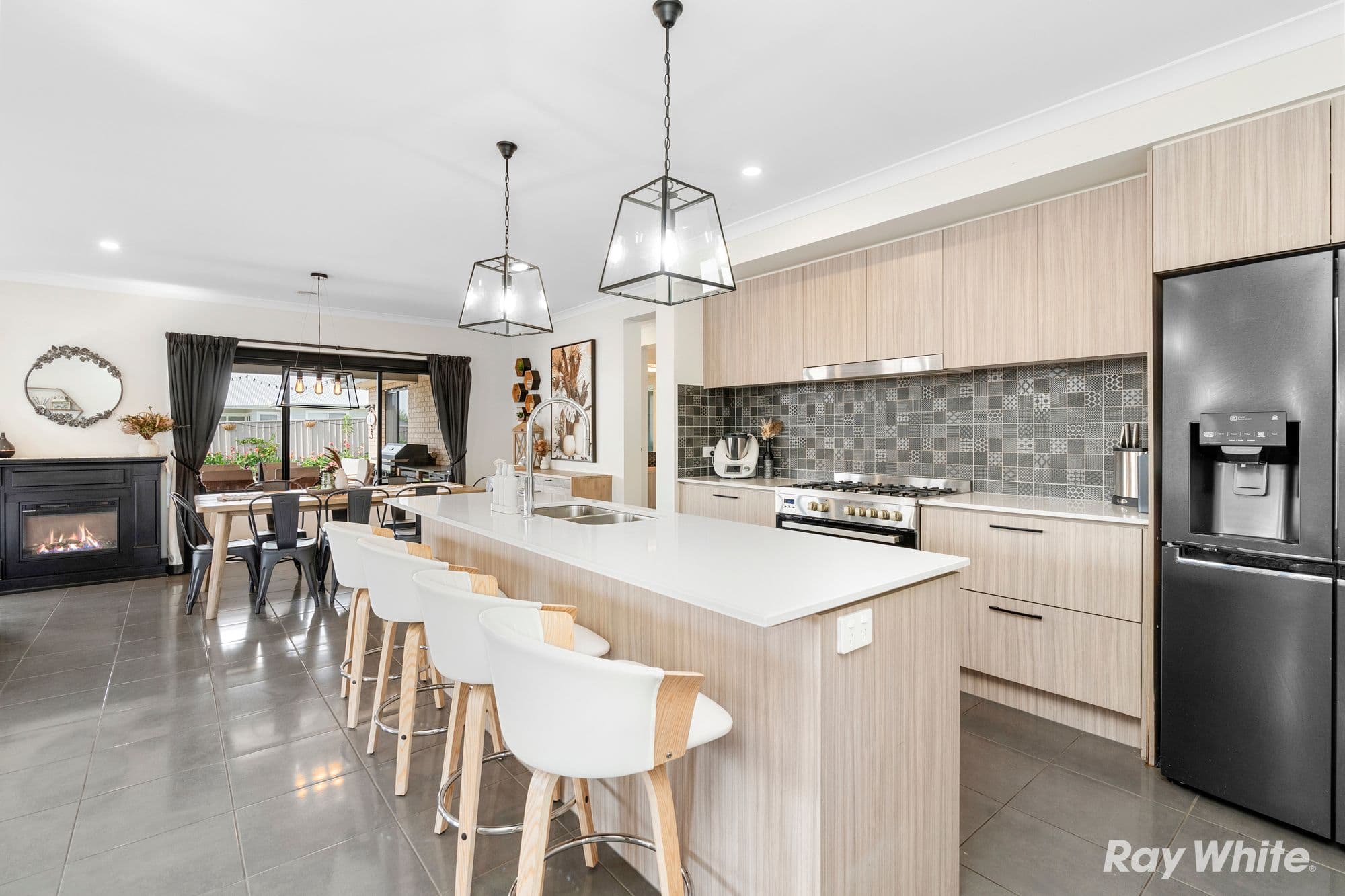 12 Quill Avenue, Boorooma NSW 2650, Boorooma - Thumbnail 5
