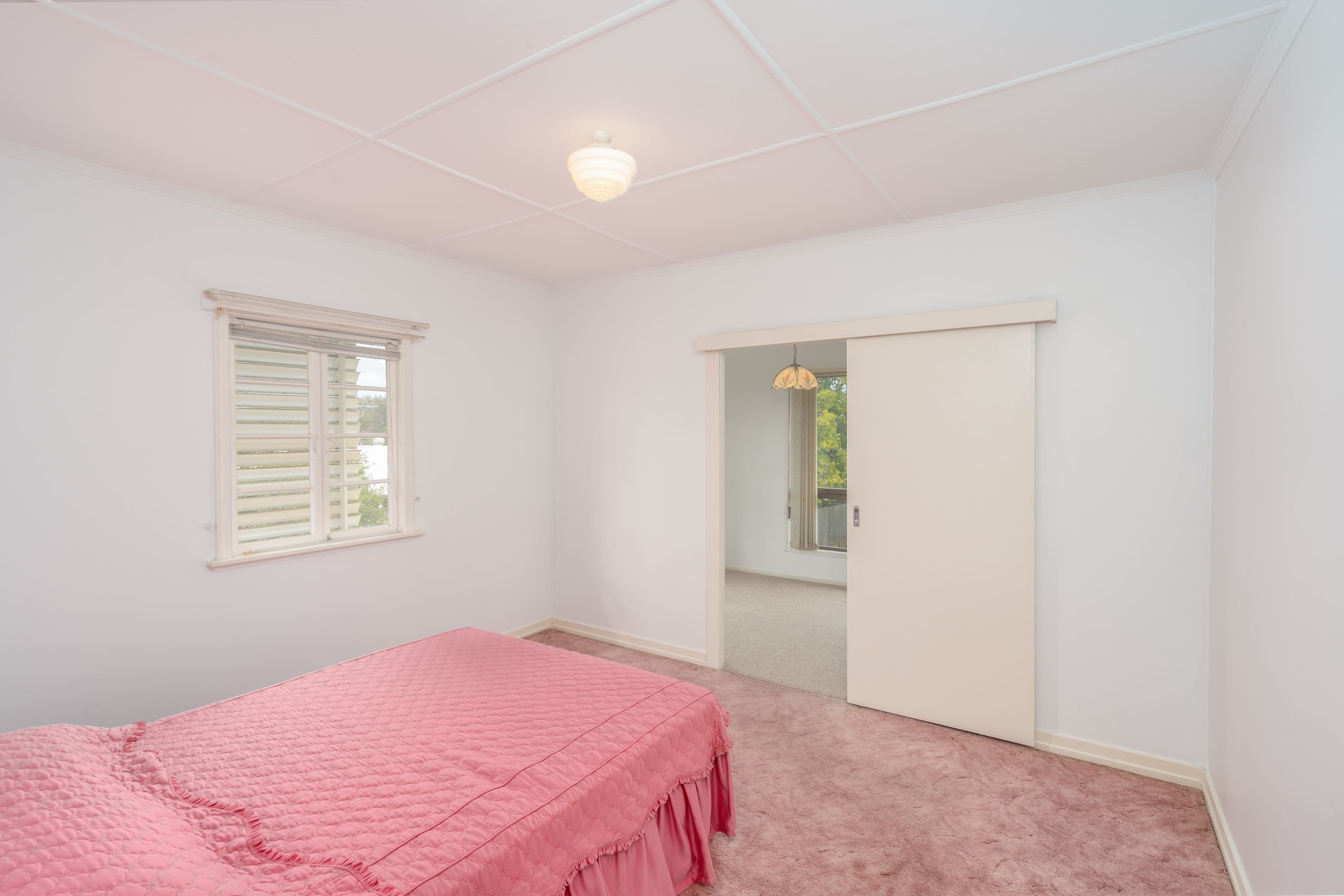 213 Blackstone Road, Silkstone QLD 4304, Silkstone - Thumbnail 8