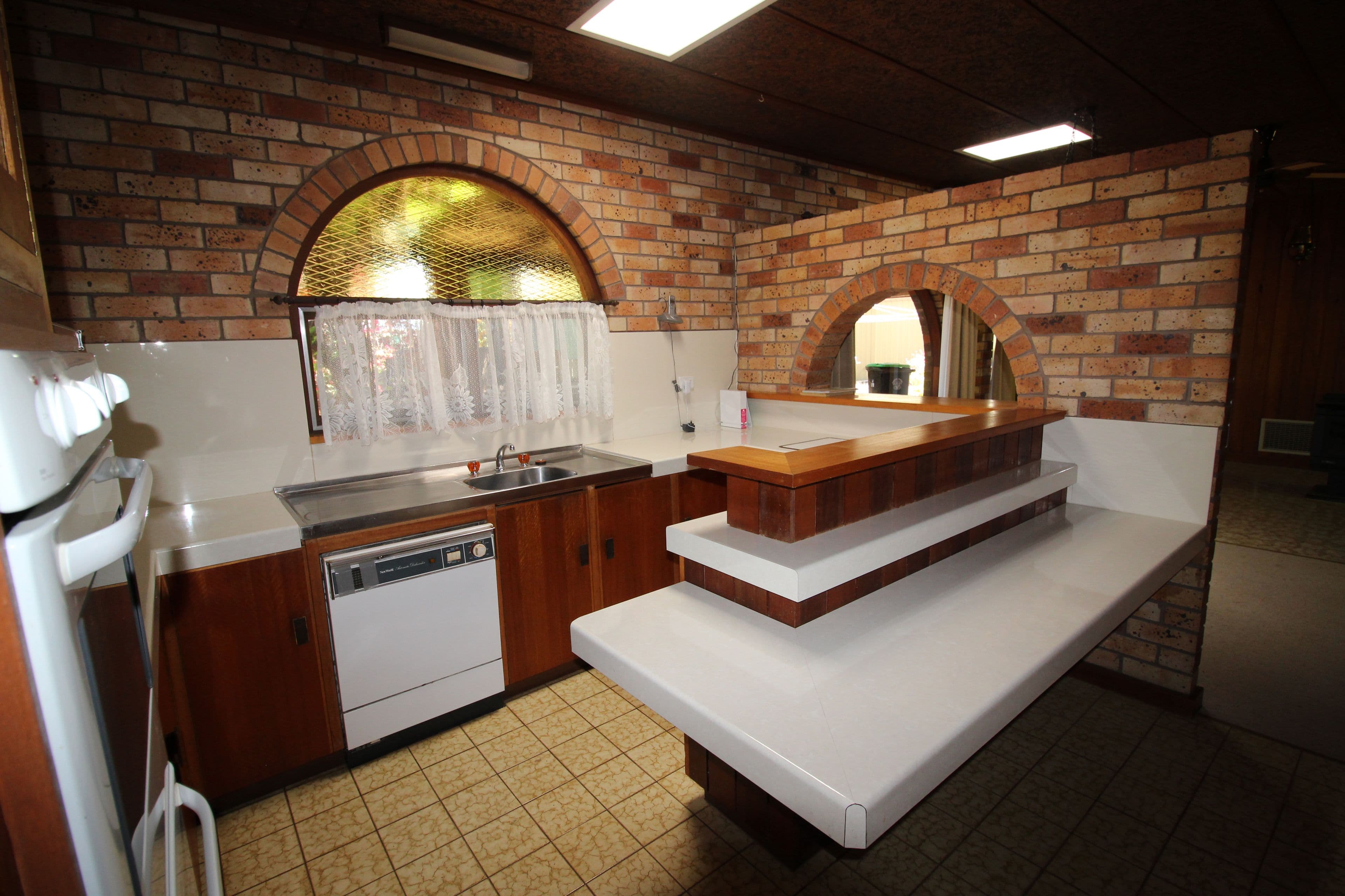 11 Nineteenth Street, Renmark SA 5341, Renmark - Thumbnail 4