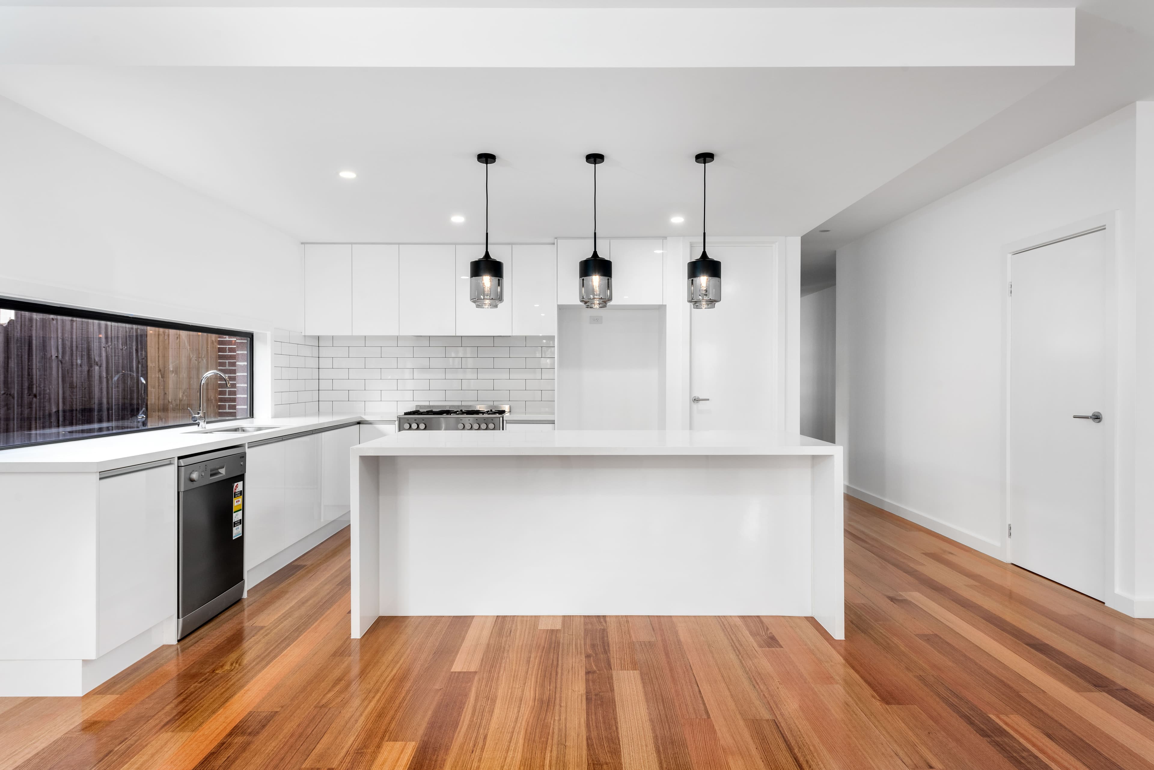 34 Collins Street, Heidelberg Heights VIC 3081, Heidelberg Heights - Thumbnail 5