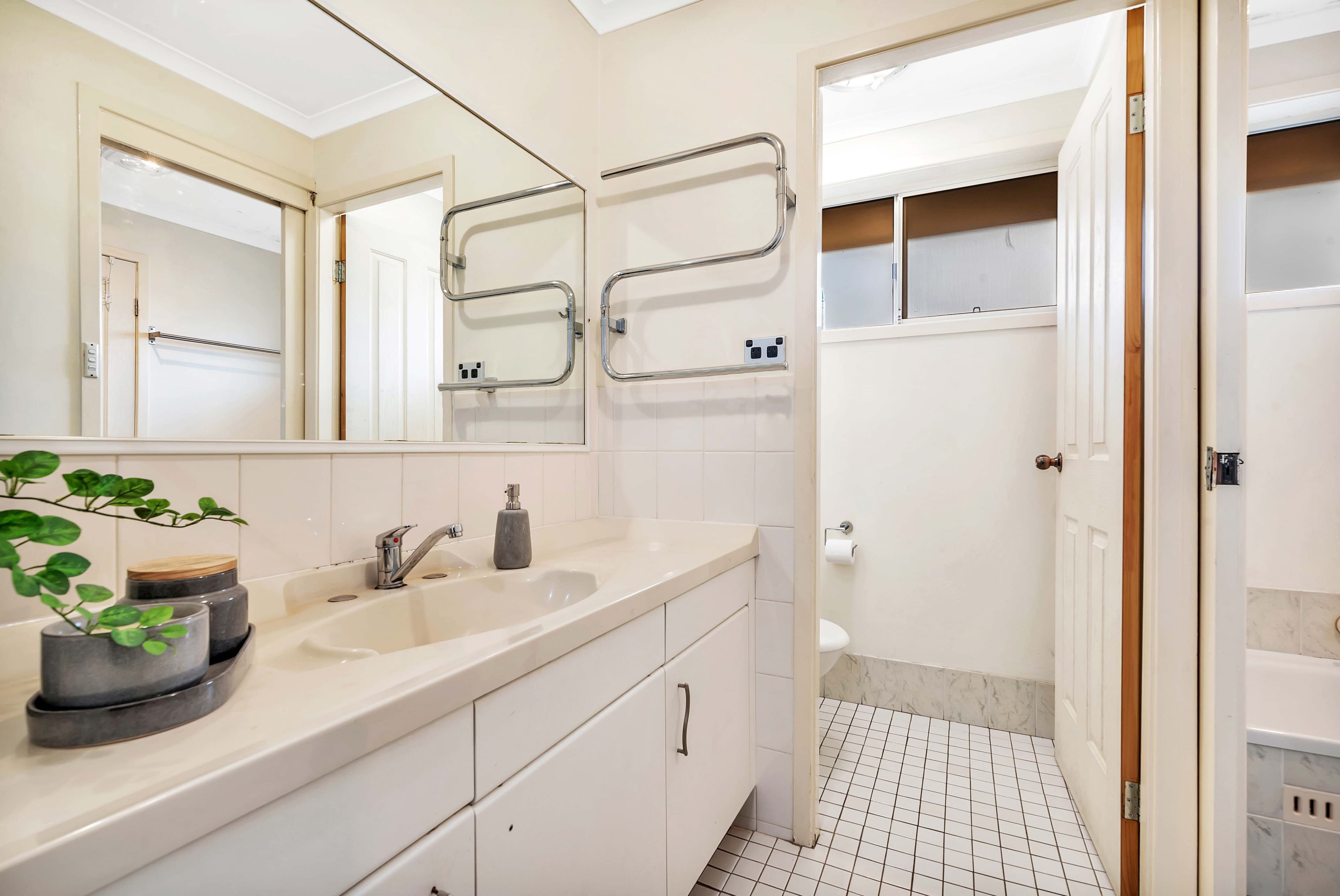 9 Barron Place, Bossley Park - Thumbnail 7