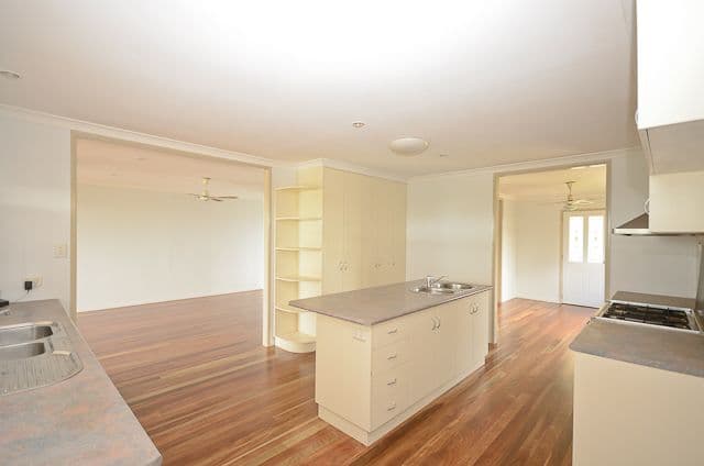 10 McCormack Avenue, RURAL VIEW QLD 4740, Rural View - Thumbnail 3