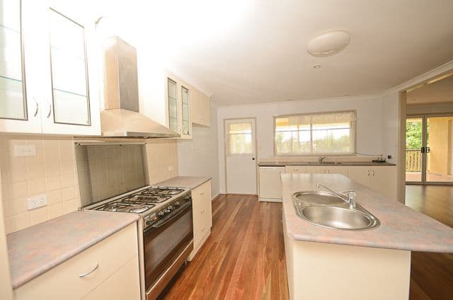 10 McCormack Avenue, RURAL VIEW QLD 4740, Rural View - Thumbnail 4
