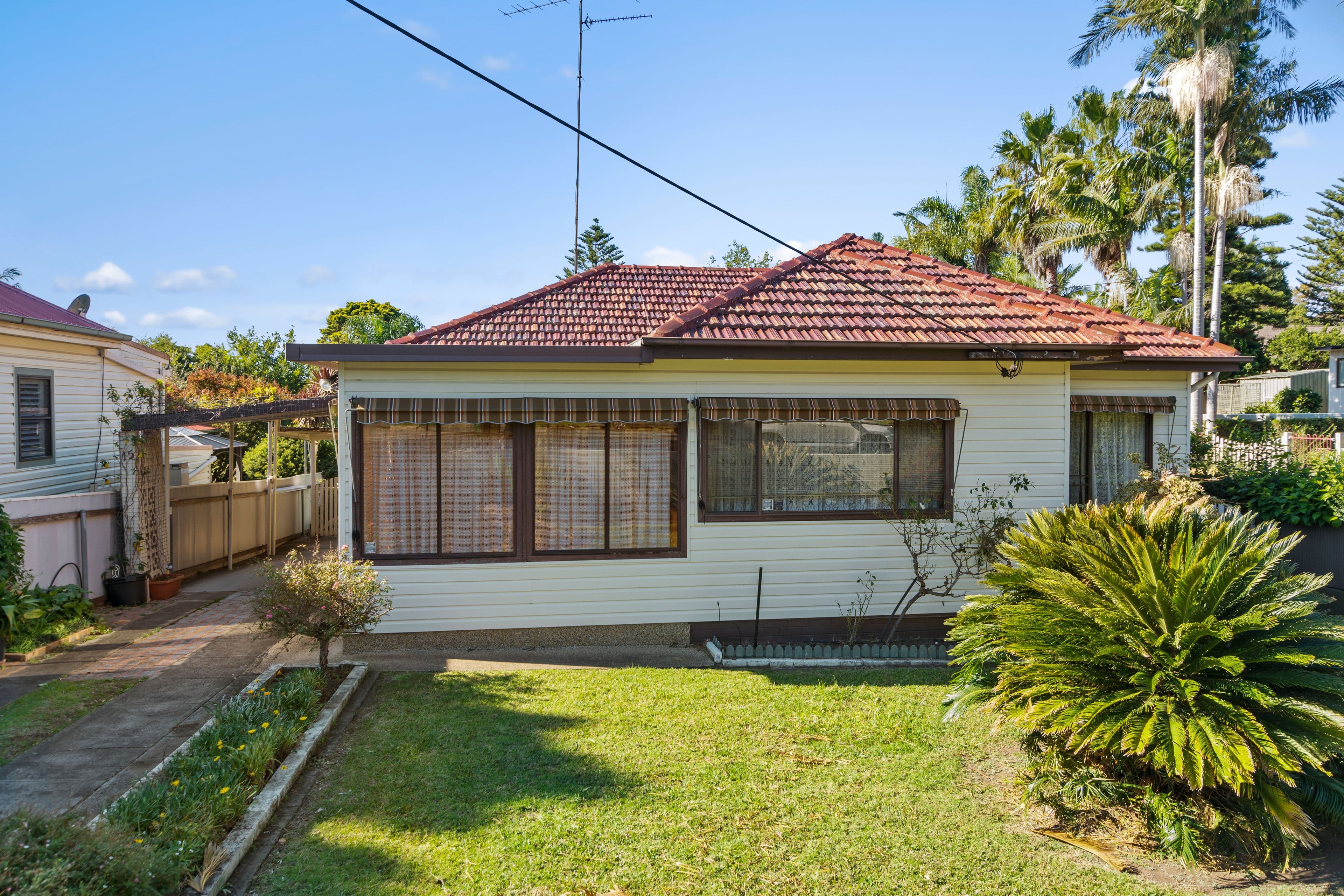 15 Robsons Road, Keiraville - Thumbnail 2