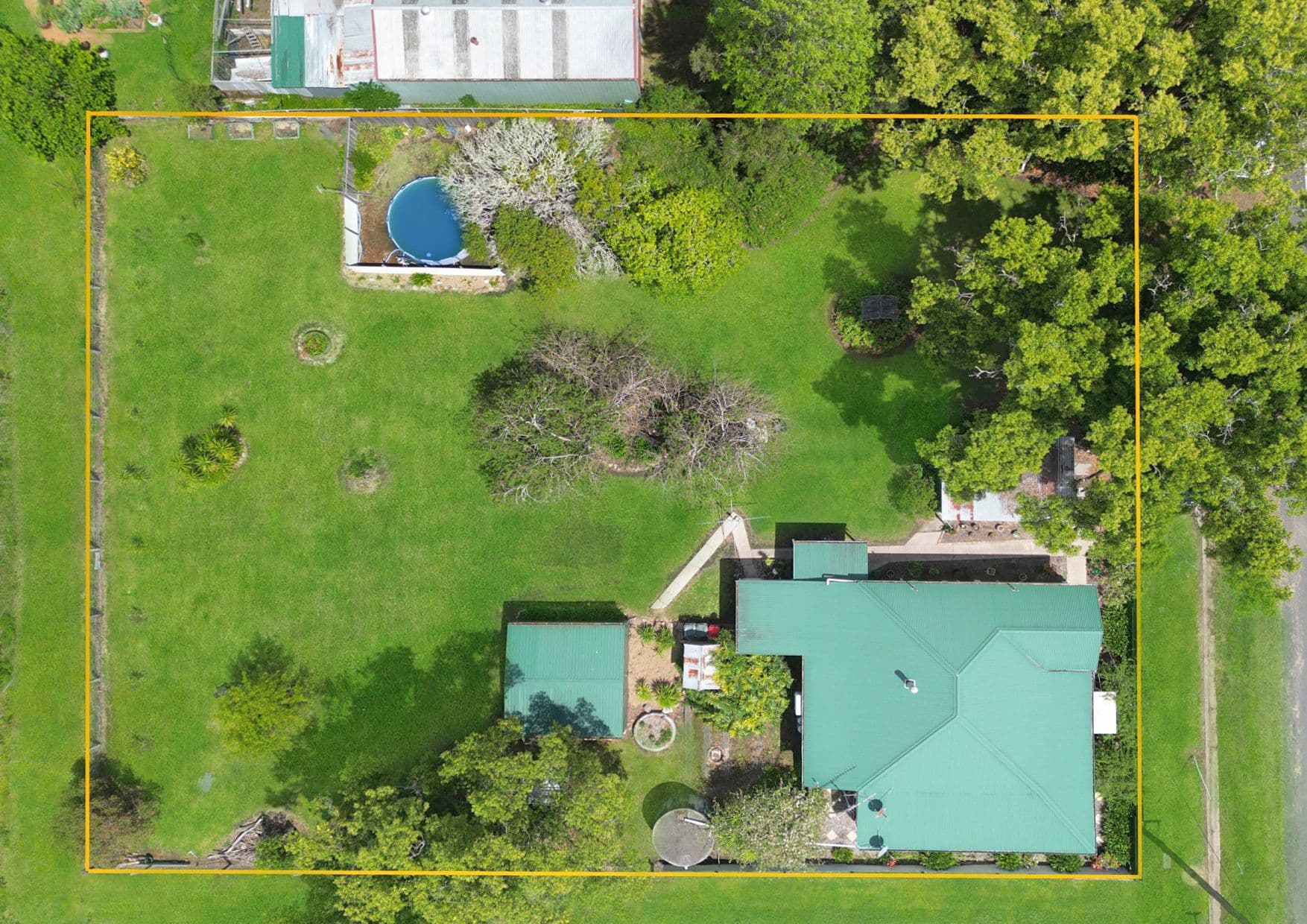 11 Urben Street, Urbenville NSW 2475, Urbenville - Thumbnail 2
