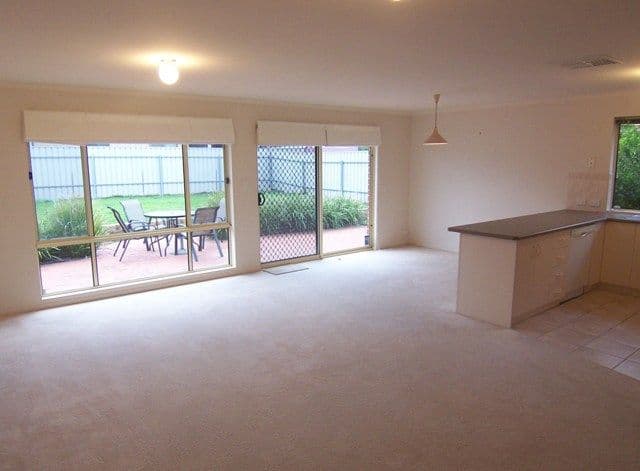 22 Seymour Avenue, WINDSOR GARDENS SA 5087, Windsor Gardens - Thumbnail 2