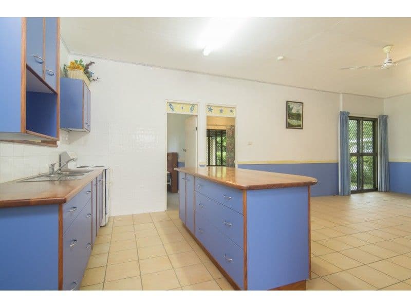10 Pringle Street, Mossman QLD 4873, Mossman - Thumbnail 2