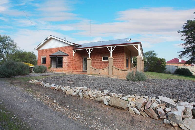 24 Burra Road, Saddleworth SA 5413, Saddleworth - Image 1