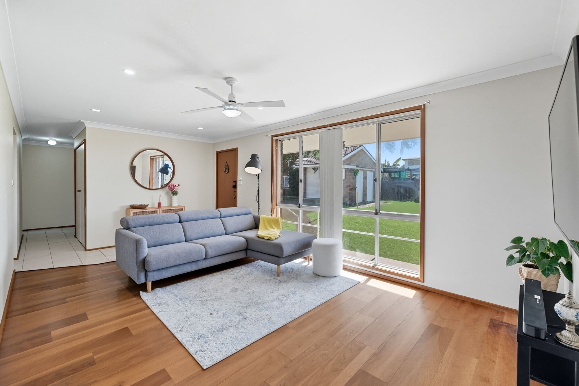 12/19 Lagonda Drive, Ingleburn NSW 2565, Ingleburn - Thumbnail 3