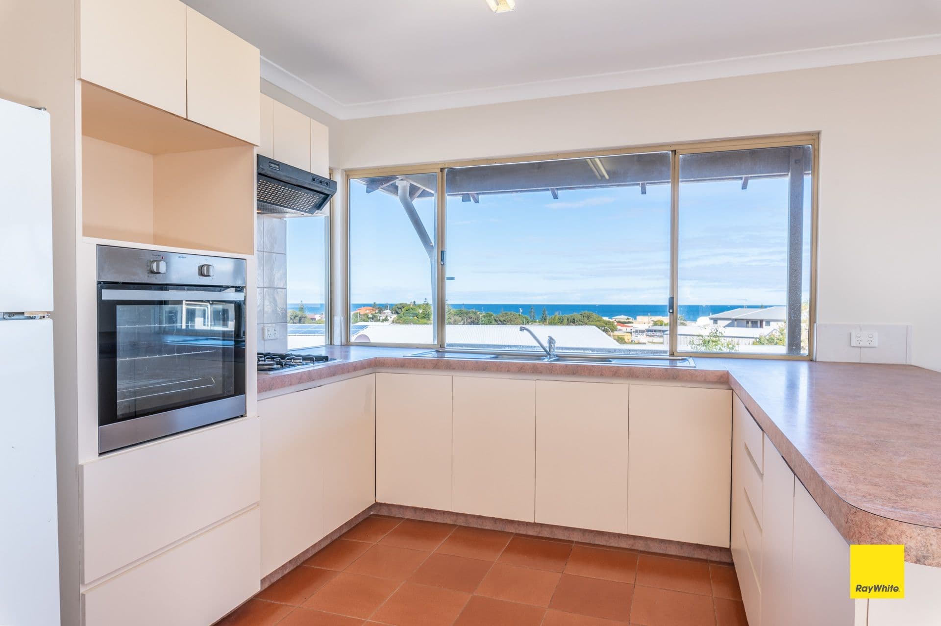 26 Edwards Street, Seabird WA 6042, Seabird - Thumbnail 4