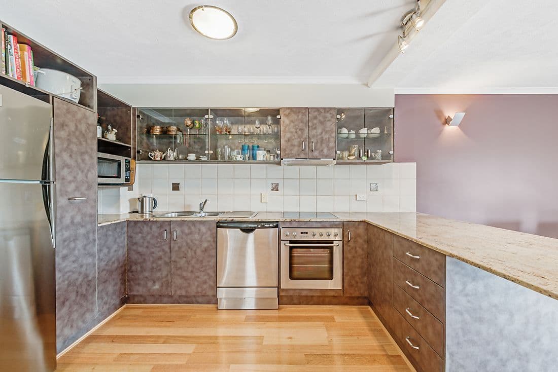 82 Oxley Avenue, Woody Point QLD 4019, Woody Point - Thumbnail 4