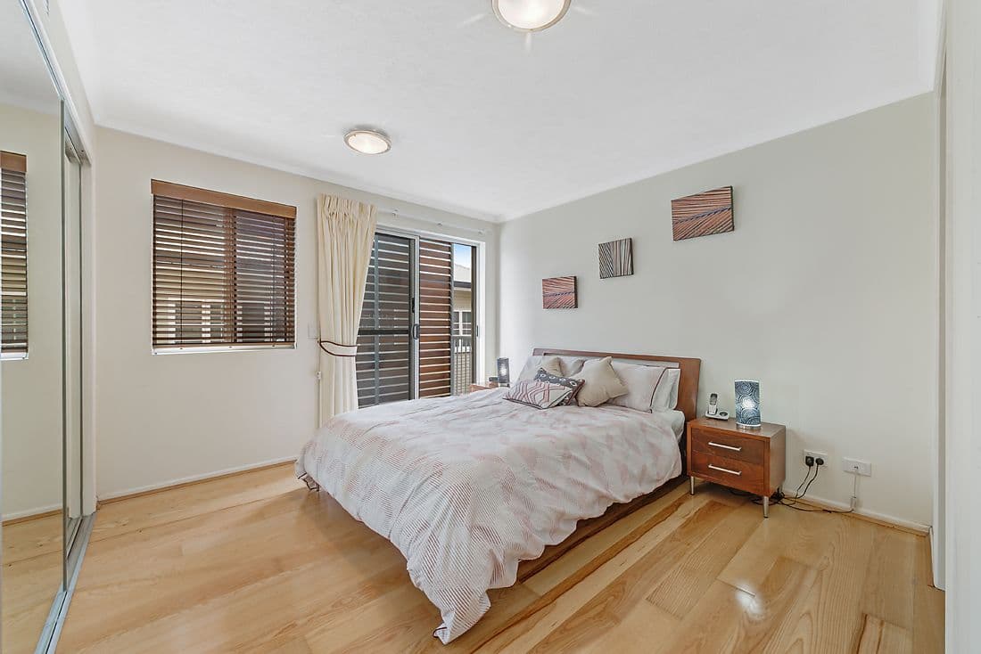 82 Oxley Avenue, Woody Point QLD 4019, Woody Point - Thumbnail 6