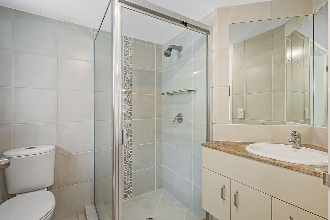 82 Oxley Avenue, Woody Point QLD 4019, Woody Point - Thumbnail 7