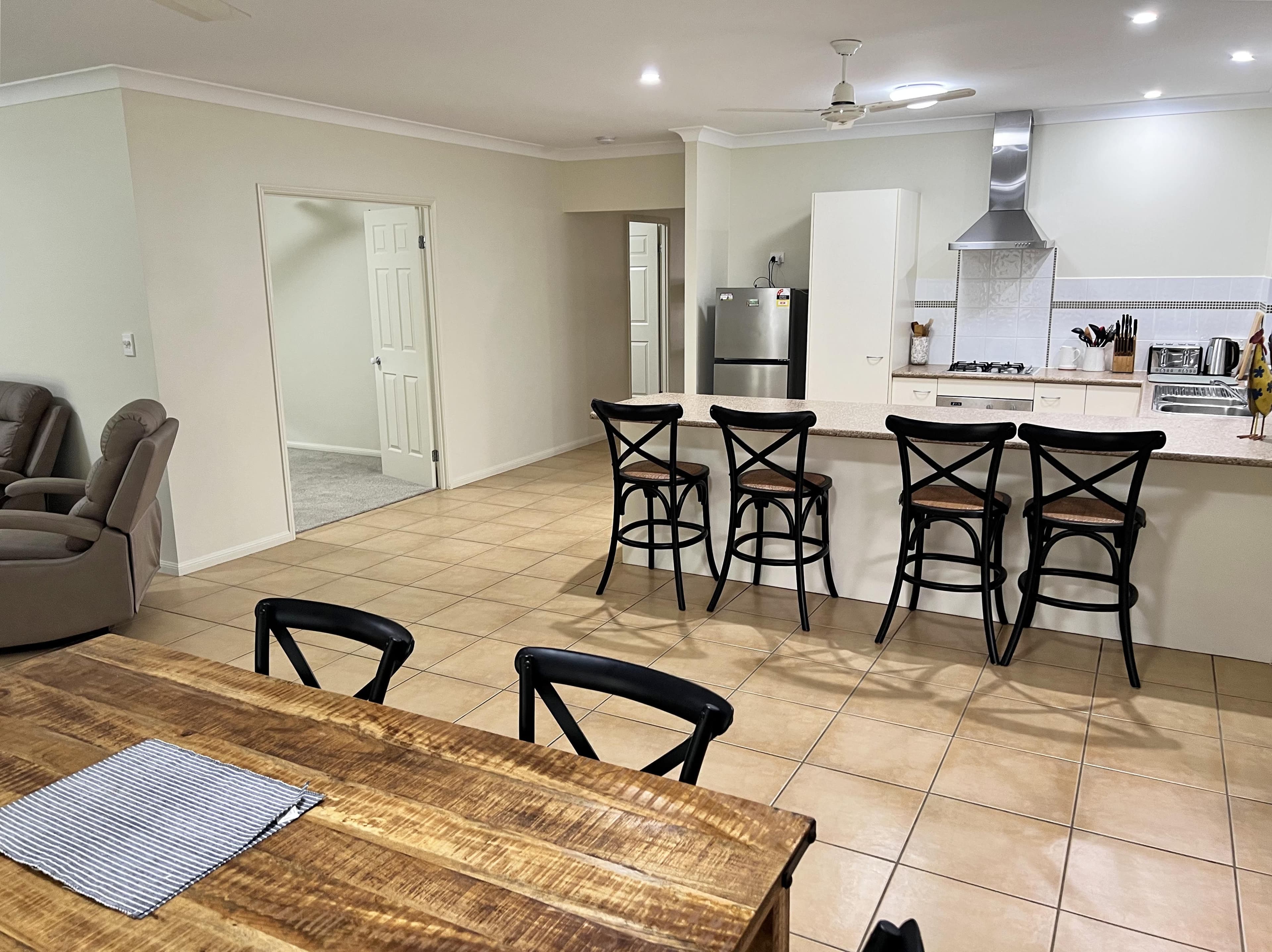 16 Anthony Drive, Atherton QLD 4883, Atherton - Thumbnail 2
