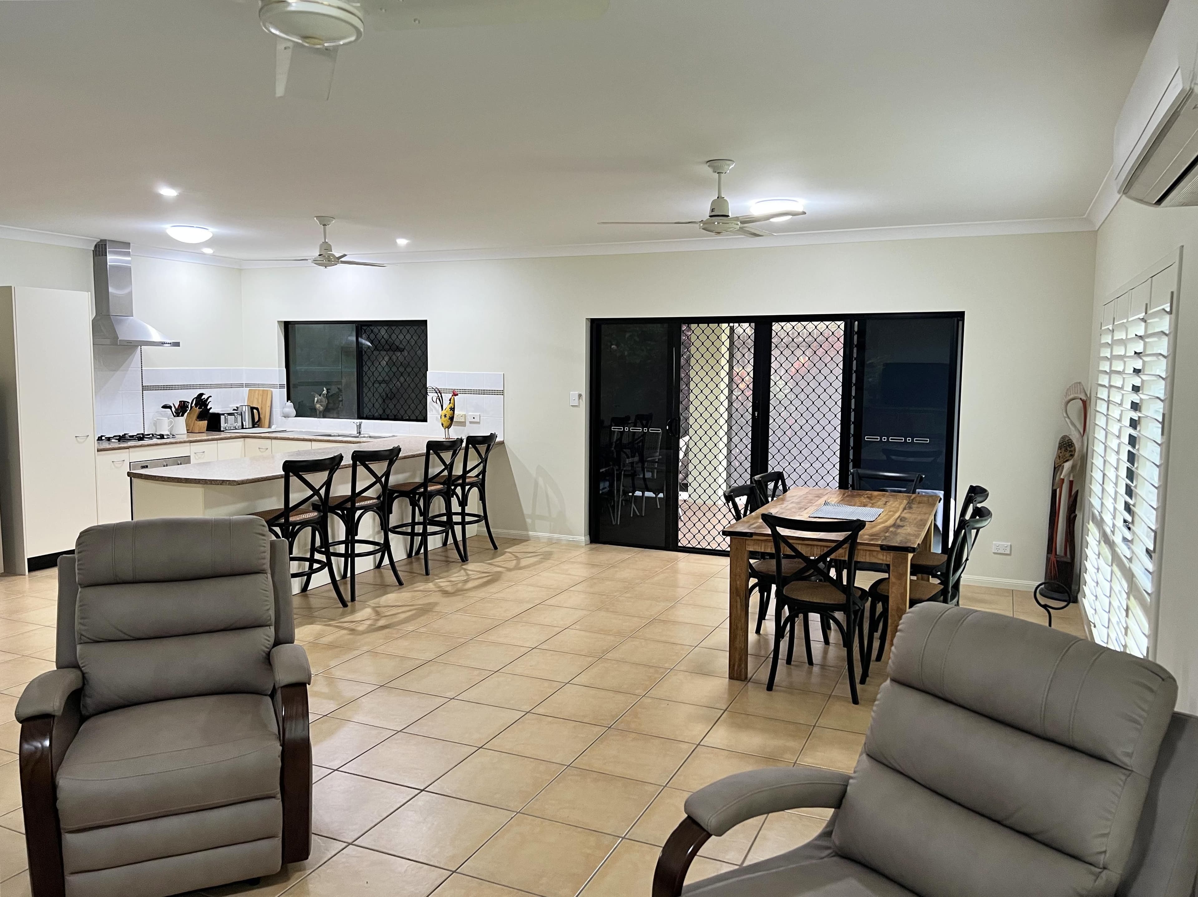 16 Anthony Drive, Atherton QLD 4883, Atherton - Thumbnail 4