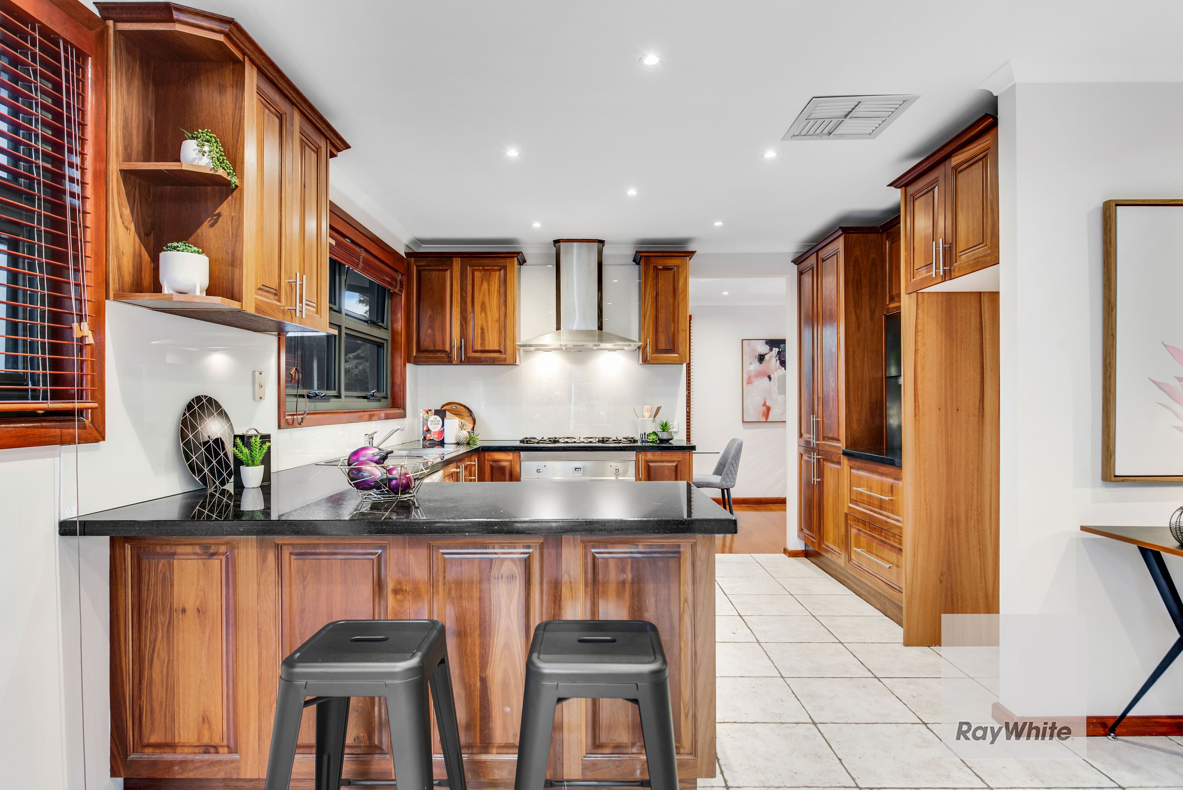 57 North Circular Road, Gladstone Park VIC 3043, Gladstone Park - Thumbnail 8