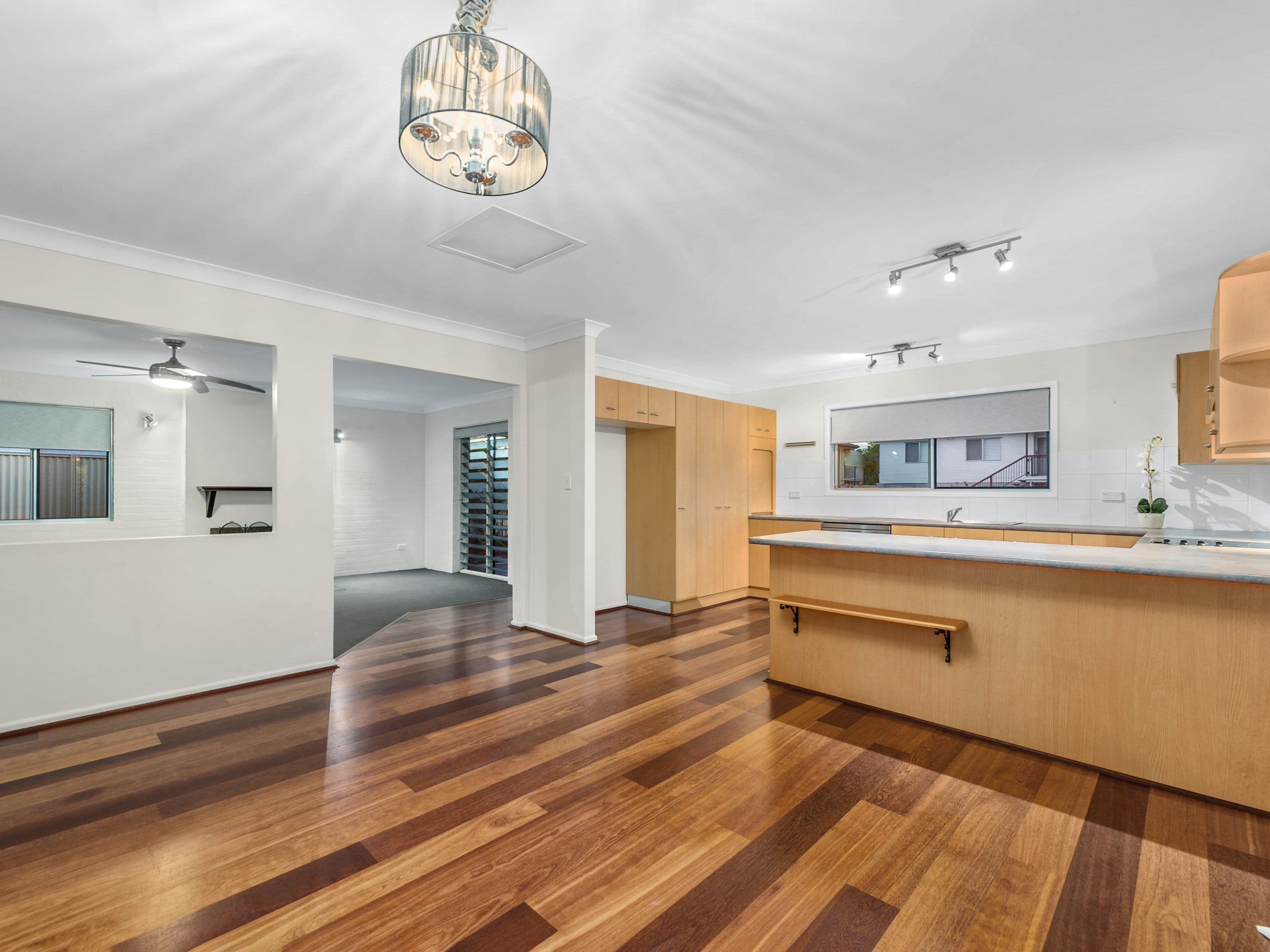 21 Bevlin Court, Albany Creek QLD 4035, Albany Creek - Thumbnail 4
