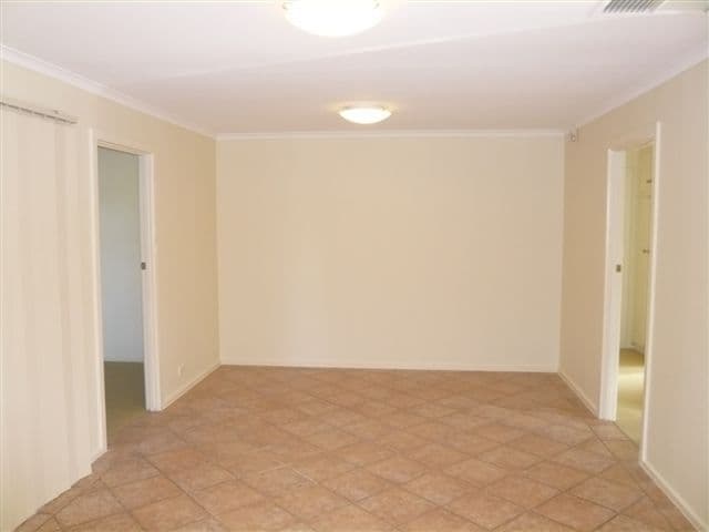 20 Abrehart Road, Pakenham, VIC, 3810, Pakenham - Thumbnail 4