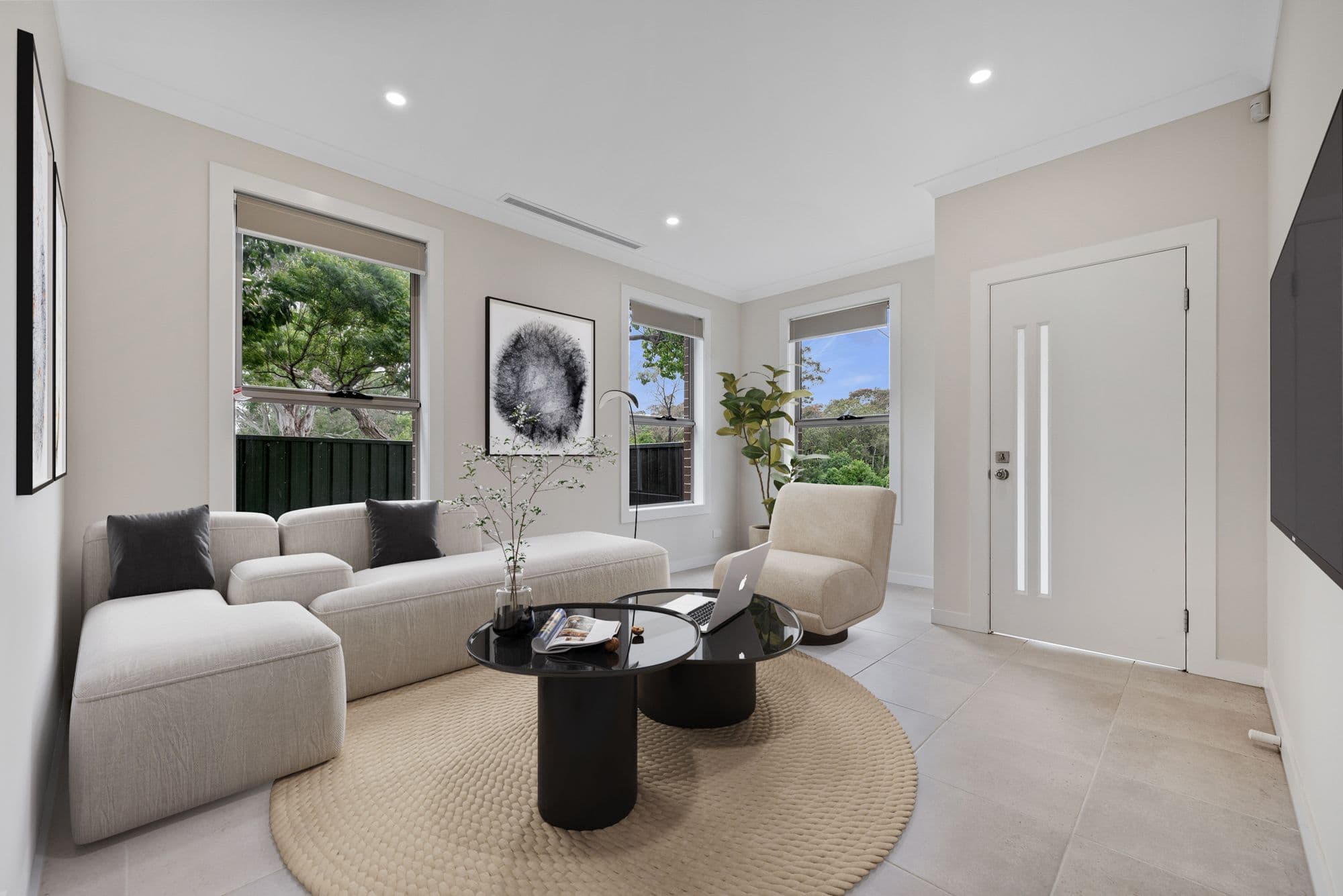 1B Manning Street, Campbelltown NSW 2560, Campbelltown - Thumbnail 2