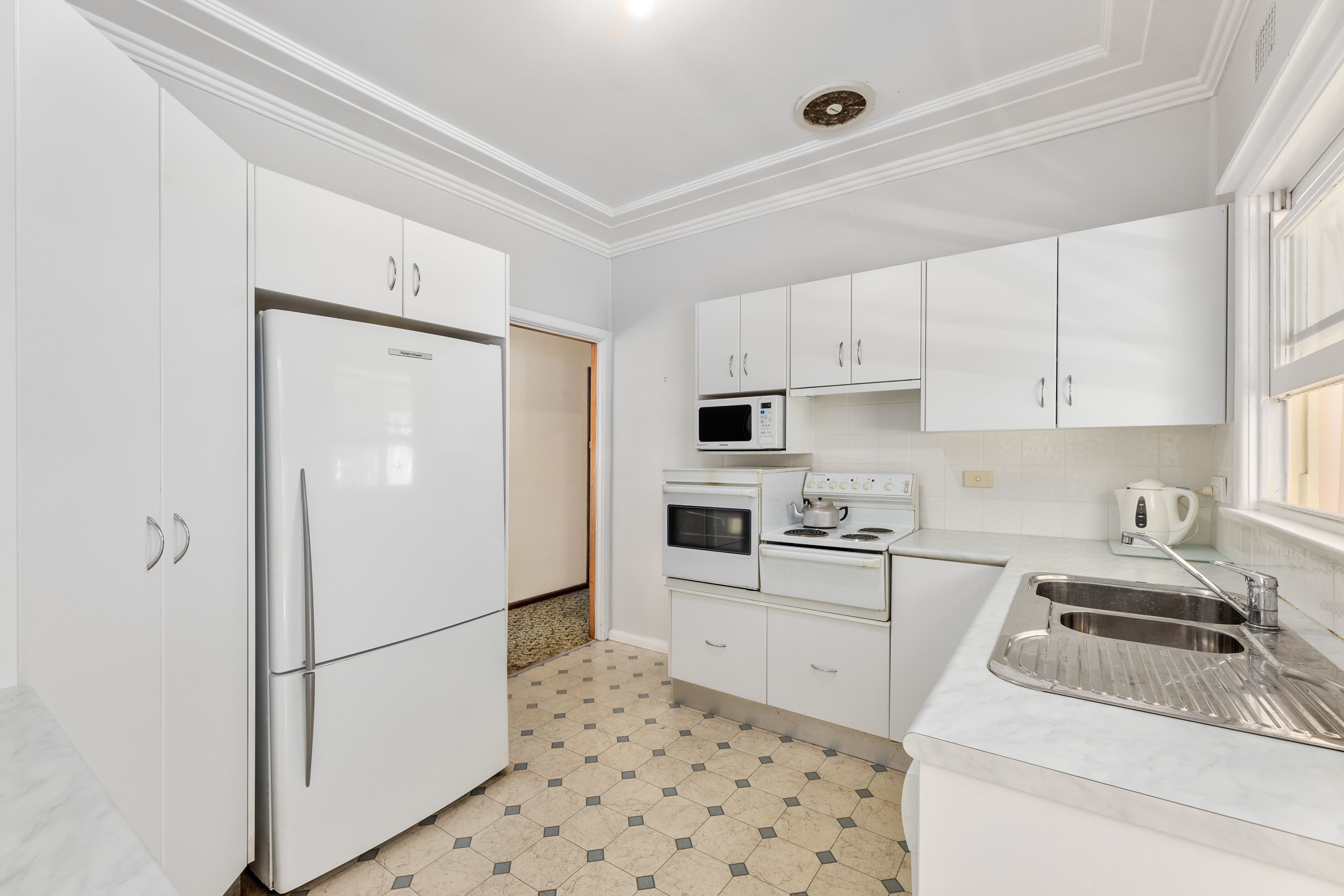 23 Shorland Avenue, Jannali NSW 2226, Jannali - Thumbnail 4