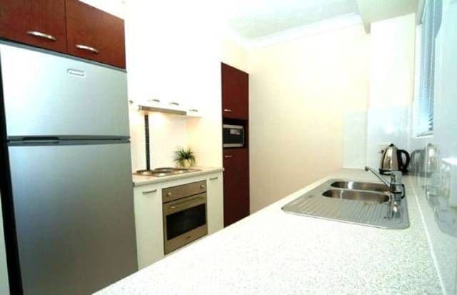960 Wynnum Road, CANNON HILL QLD 4170, Cannon Hill - Thumbnail 2
