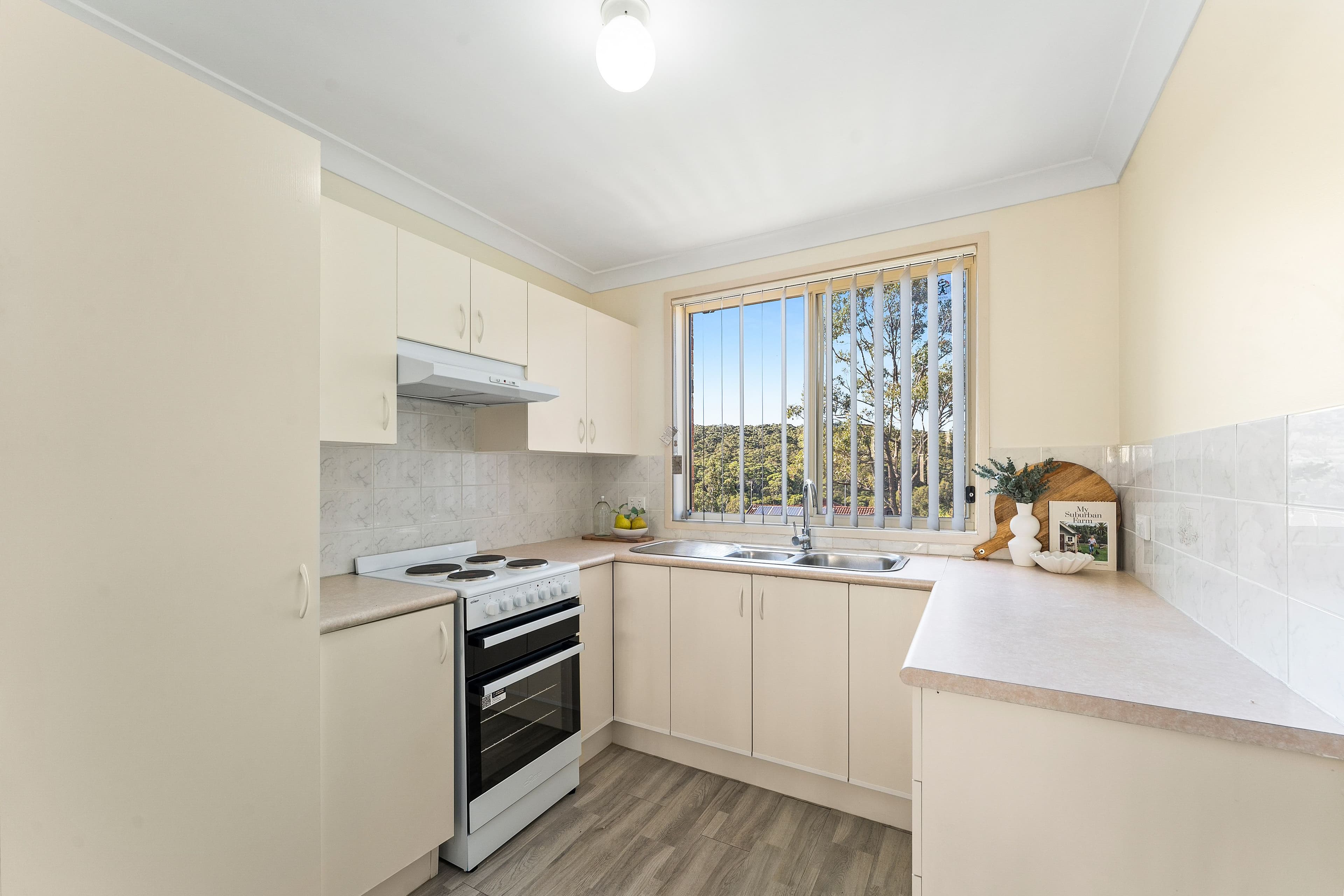 3/3 Panbula Place, Flinders NSW 2529, Flinders - Thumbnail 3