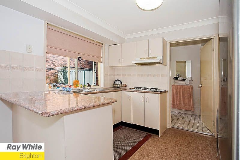 130 Glenfield Road, CASULA NSW 2170, Casula - Thumbnail 6