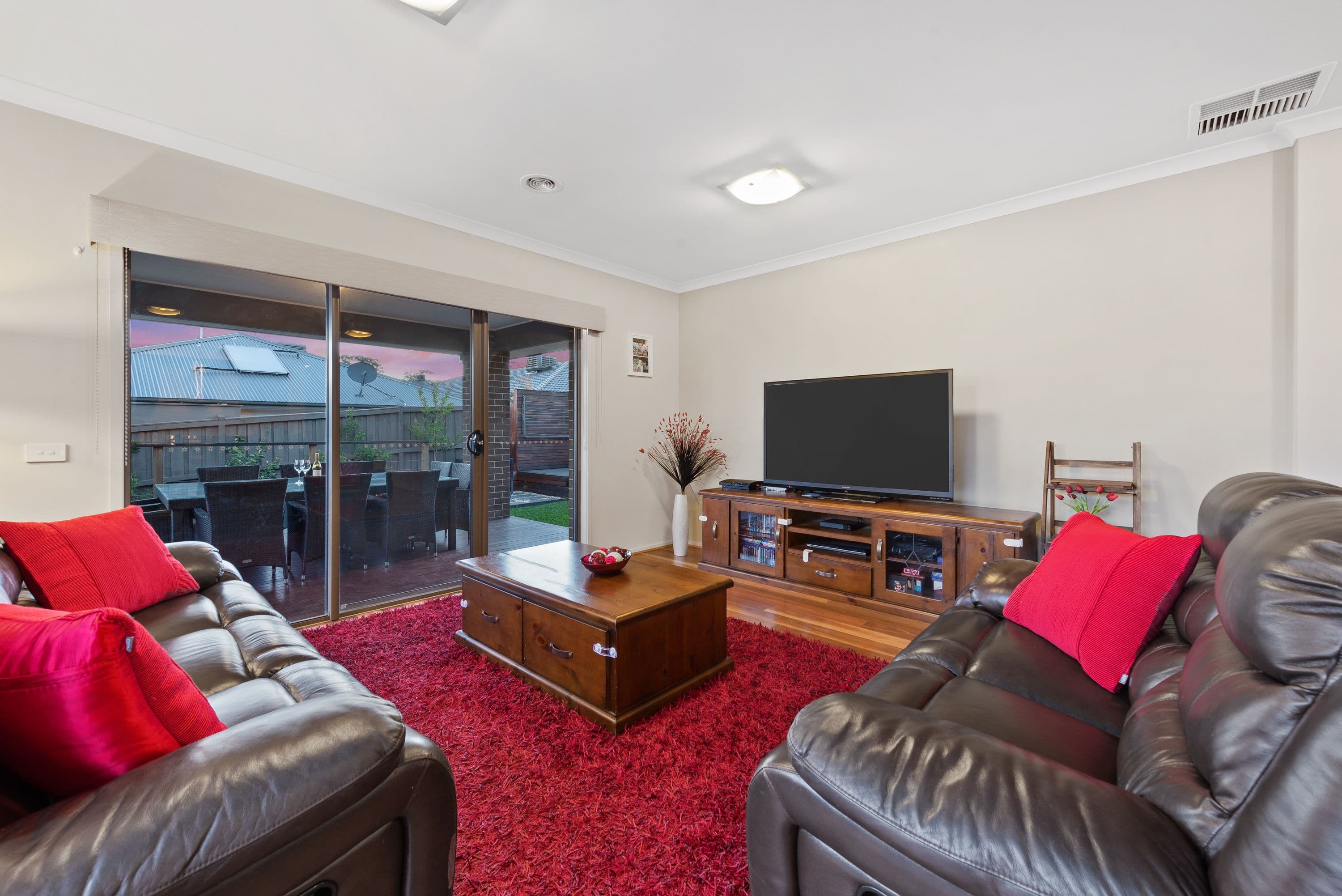 74 Clive Street, West Footscray - Thumbnail 2