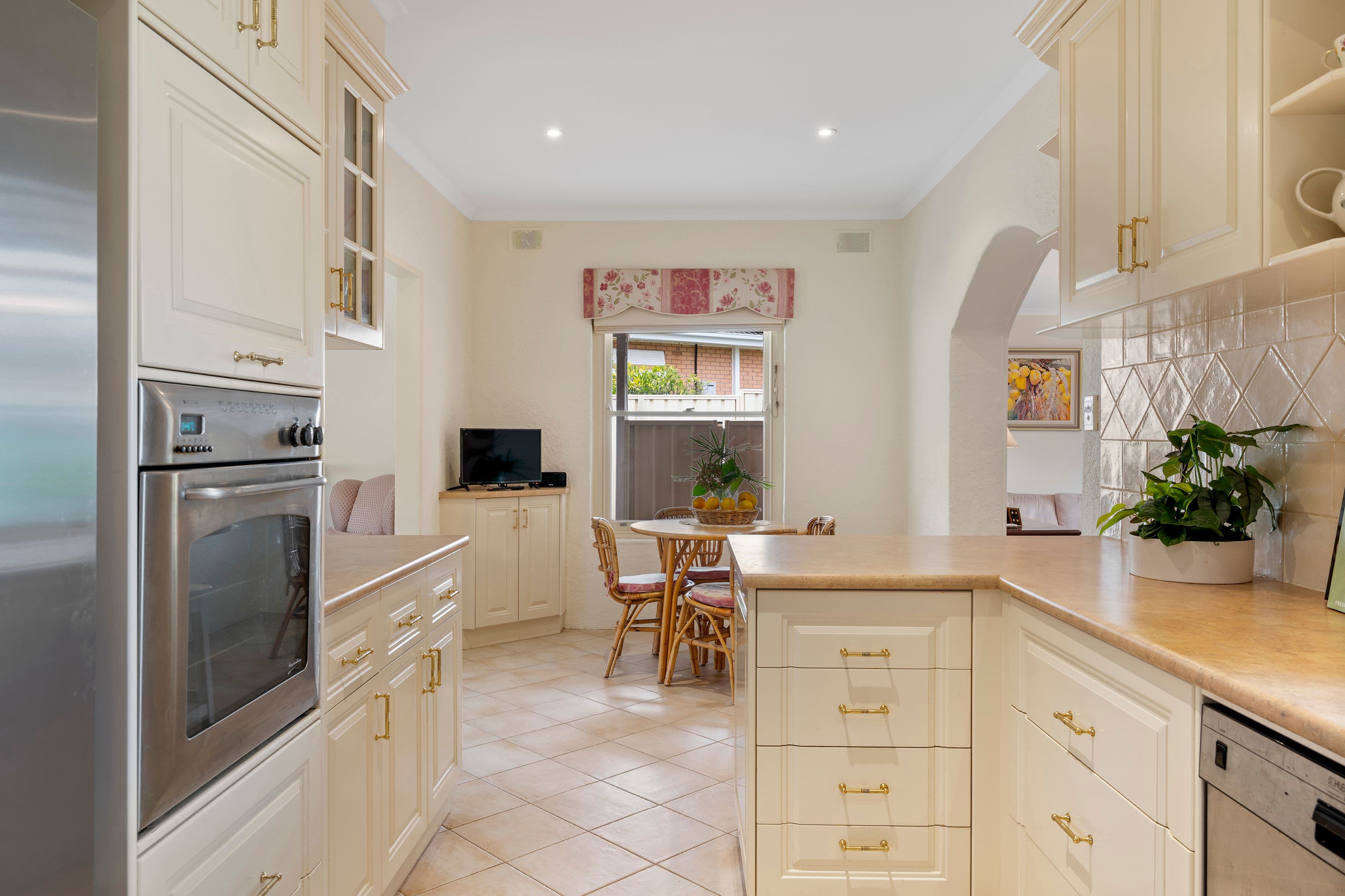 6 Carinya Crescent, Rostrevor SA 5073, Rostrevor - Thumbnail 7