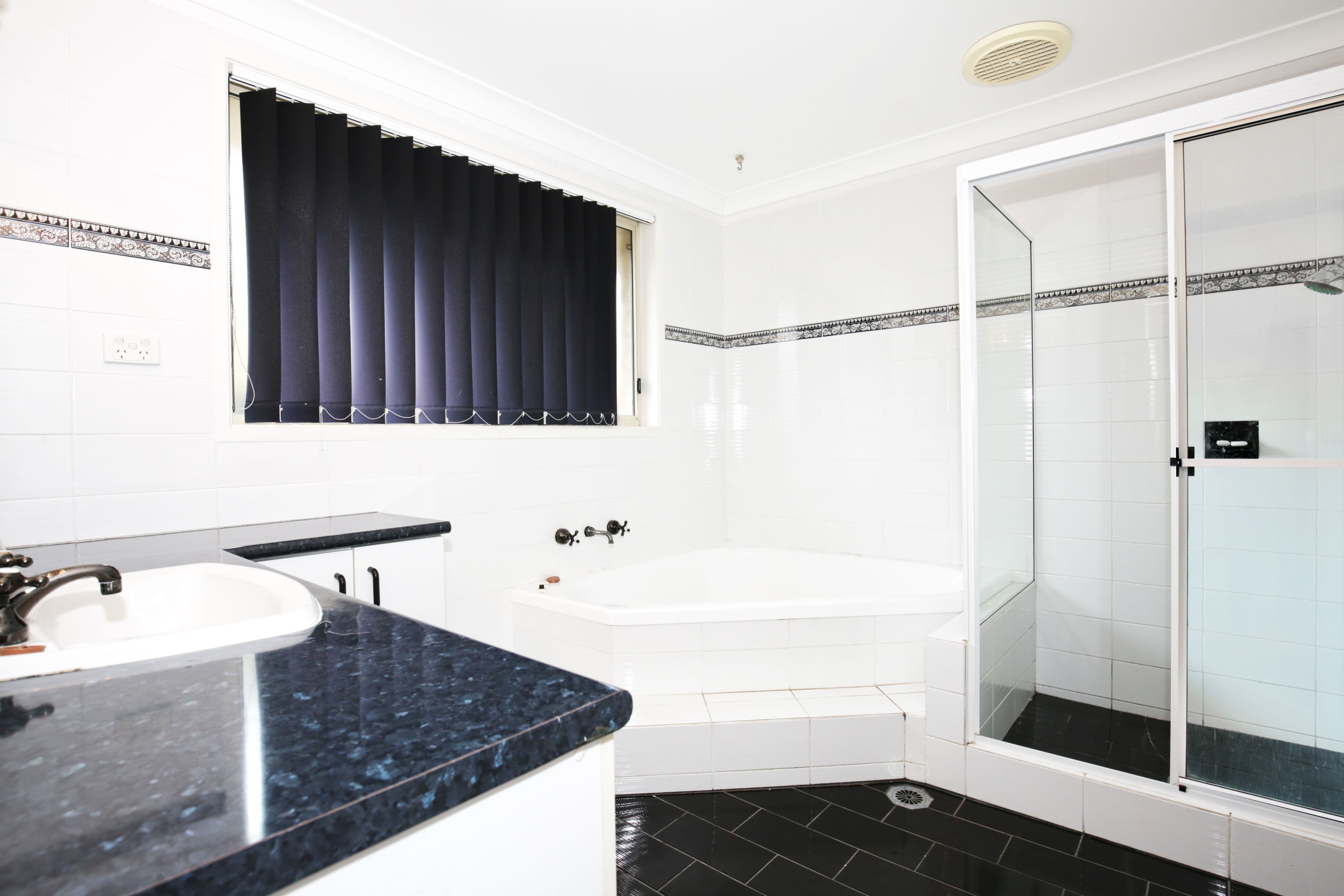 13 Chestnut Avenue, Bomaderry - Thumbnail 7