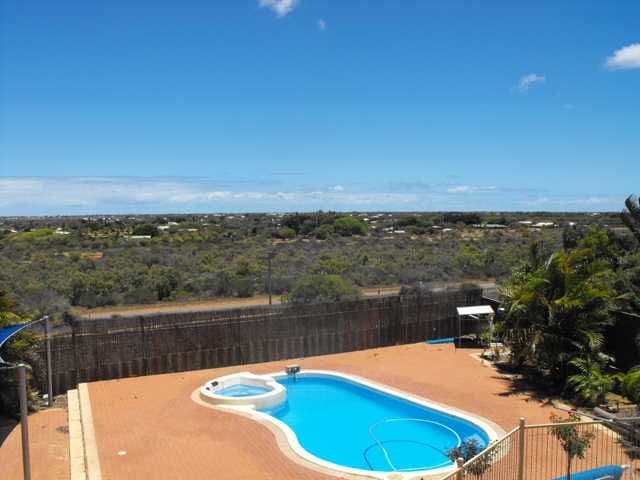 10 Craggs Court, CARNARVON WA 6701, Carnarvon - Image 1