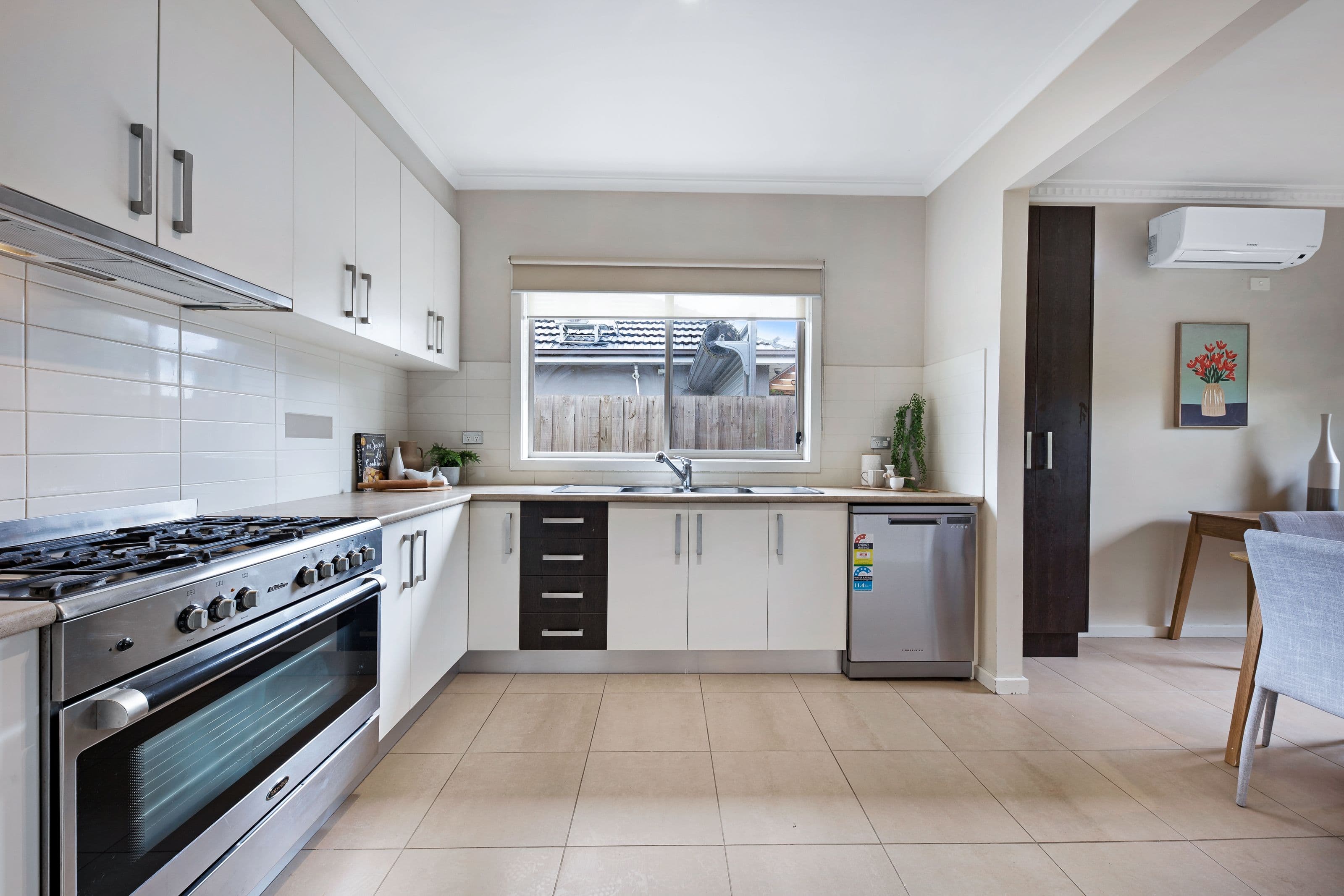 7 Bawden Court, Pascoe Vale VIC 3044, Pascoe Vale - Thumbnail 5